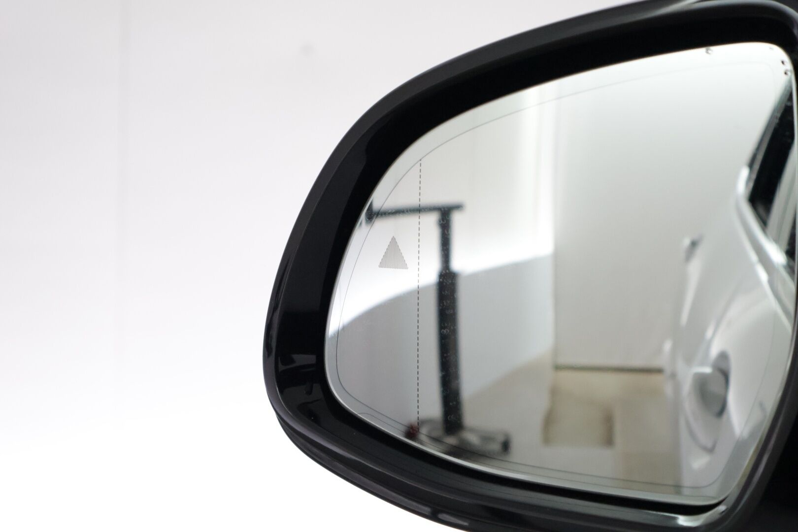 BMW X5 2020 G05 xDrive45e A M sport *Laser / DAP / ACC / BLIS / Ilma-alusta / Koukku / HUD / 360° / Harman/Kardon / Comfort Access* - Harvinainen Suomi-auto! / Näyttävä ja kattavasti varusteltu! - HULLUT BLACKWEEK JATKOT - KORKOTARJOUS 2,49%