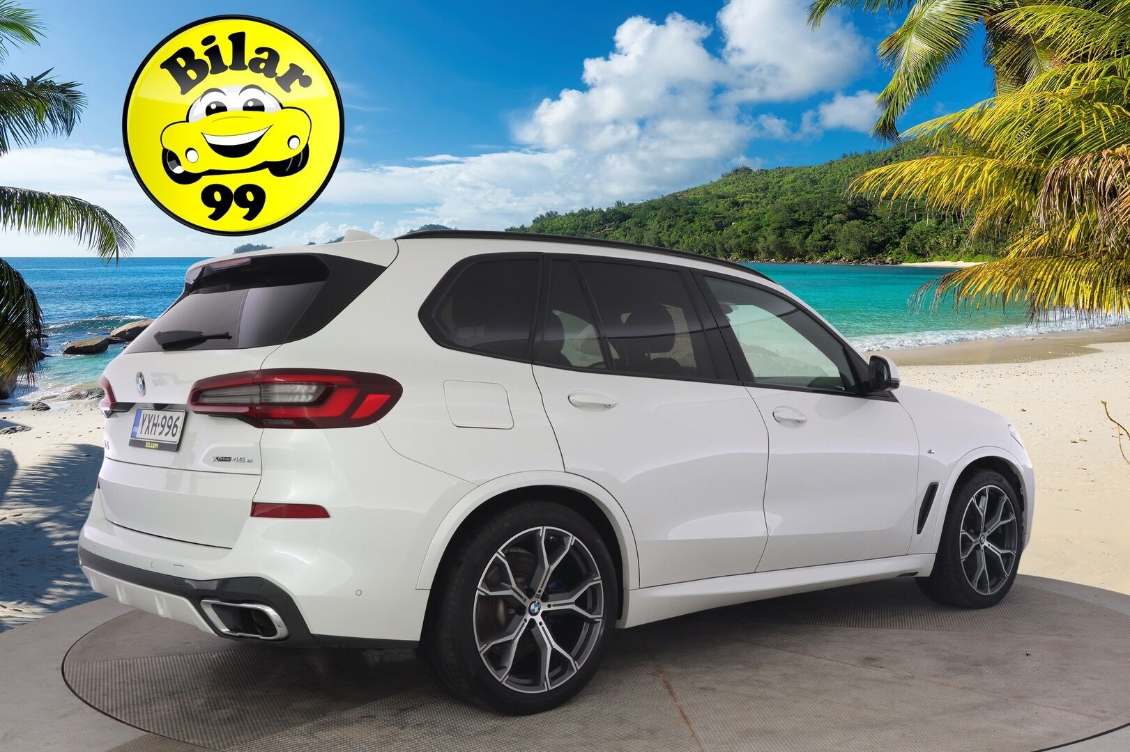 BMW X5 2020 G05 xDrive45e A M sport *Laser / DAP / ACC / BLIS / Ilma-alusta / Koukku / HUD / 360° / Harman/Kardon / Comfort Access* - 3,99 % KORKOTARJOUS TÄHÄN AUTOON 16.9. ASTI! - Harvinainen Suomi-auto! / Näyttävä ja kattavasti varusteltu!