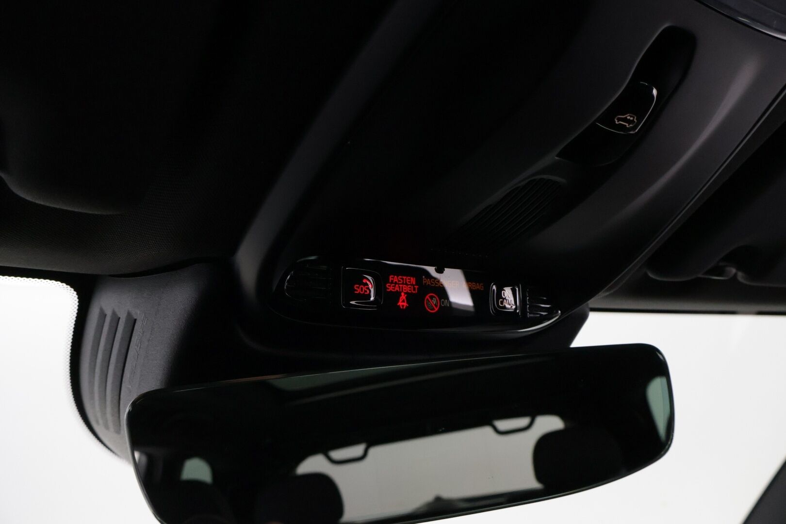 Volvo XC60 2021 T8 TwE AWD Business R-Design aut * Webasto / Adapt.Vakkari / Harman&Kardon / Vetokoukku / Panoraama / Ilma-Alusta / Peruutuskamera - Suomiauto / Merkkihuollot / Jakopää tehty / Facelift!