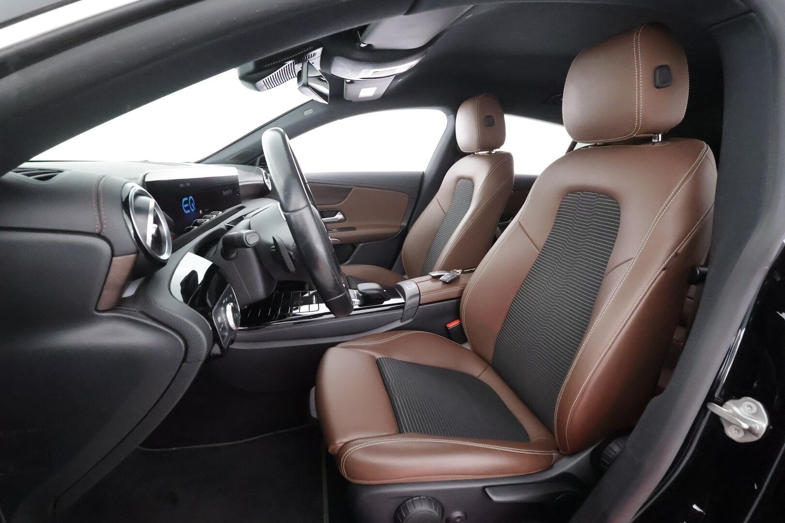 Mercedes-Benz CLA 2021 250 e A Shooting Brake Business Progressive EQ Power - Distronic+ | Multibeam | Midline | Koukku | Widescreen | Suomi-auto / Kahdet renkaat | Merkkihuollettu | SOH 91,9% 