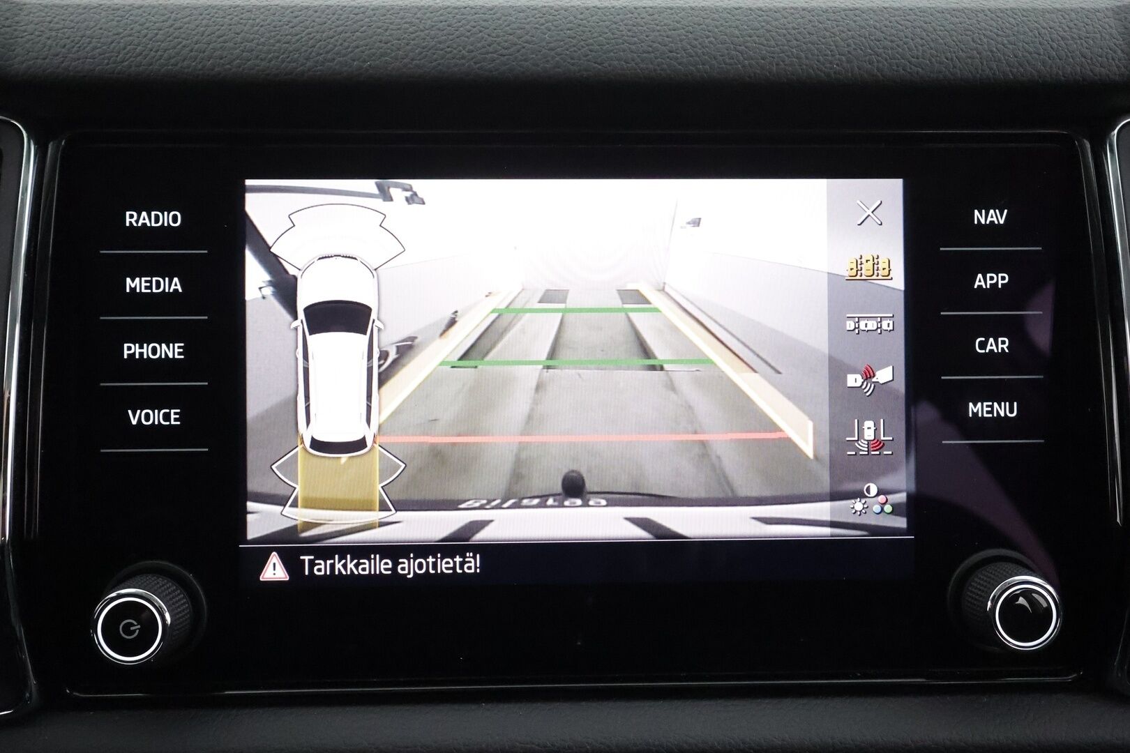 Skoda Kodiaq 2021 2,0 TDI 150 "125 EDITION" DSG * Webasto / Koukku / ACC / LED / P.kamera / Navi / Keyless * - Suomi-auto / Kahdet renkaat aluvanteilla / Merkkihuollot