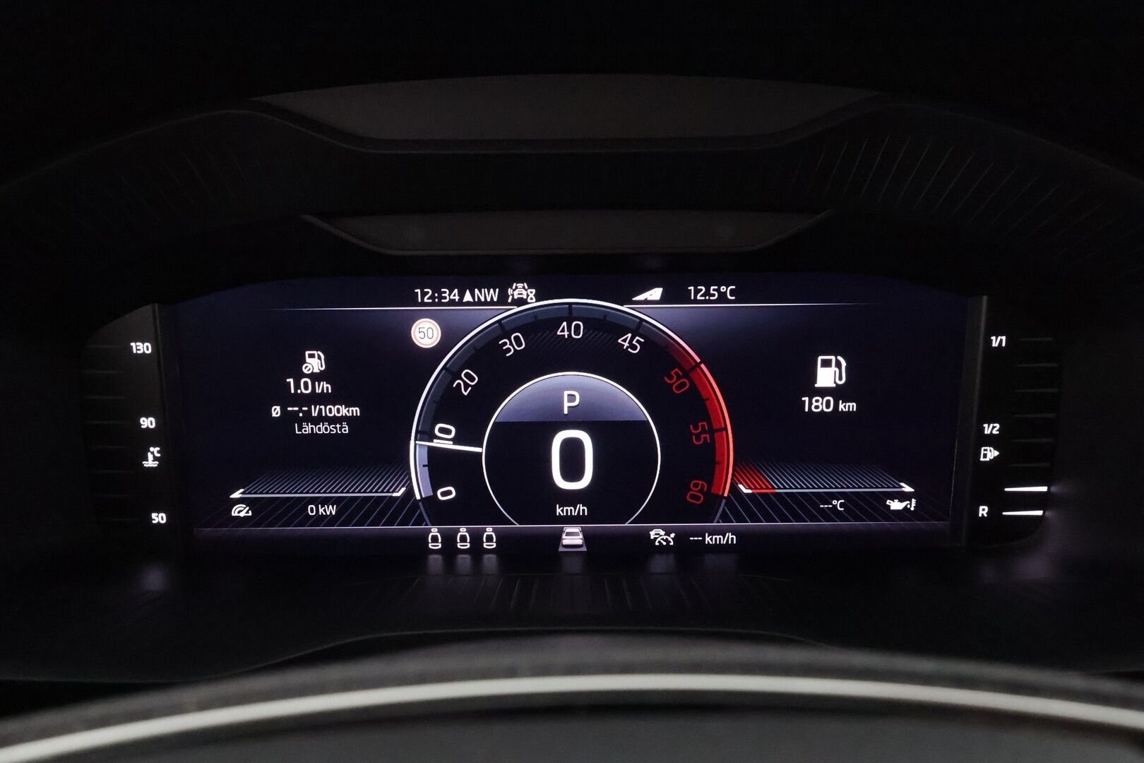 Skoda Kodiaq 2021 2,0 TDI 150 "125 EDITION" DSG * Webasto / Koukku / ACC / LED / P.kamera / Navi / Keyless * - Suomi-auto / Kahdet renkaat aluvanteilla / Merkkihuollot