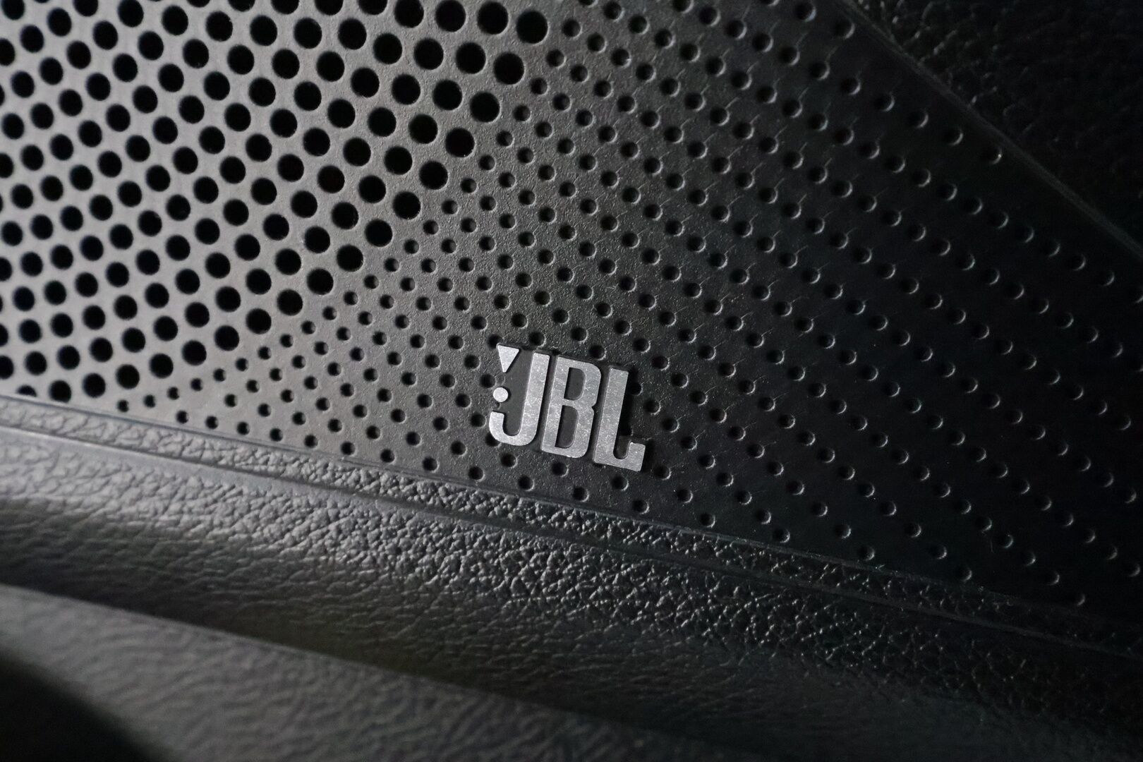 Kia ProCeed 2021 1,6 T-GDI ISG 204hv GT-Line DCT A/T * Panorama / JBL / Digimittaristo / Muistipenkki / ACC / P.Kamera * - Facelift / Suomi-auto / Kahdet renkaat aluvanteilla