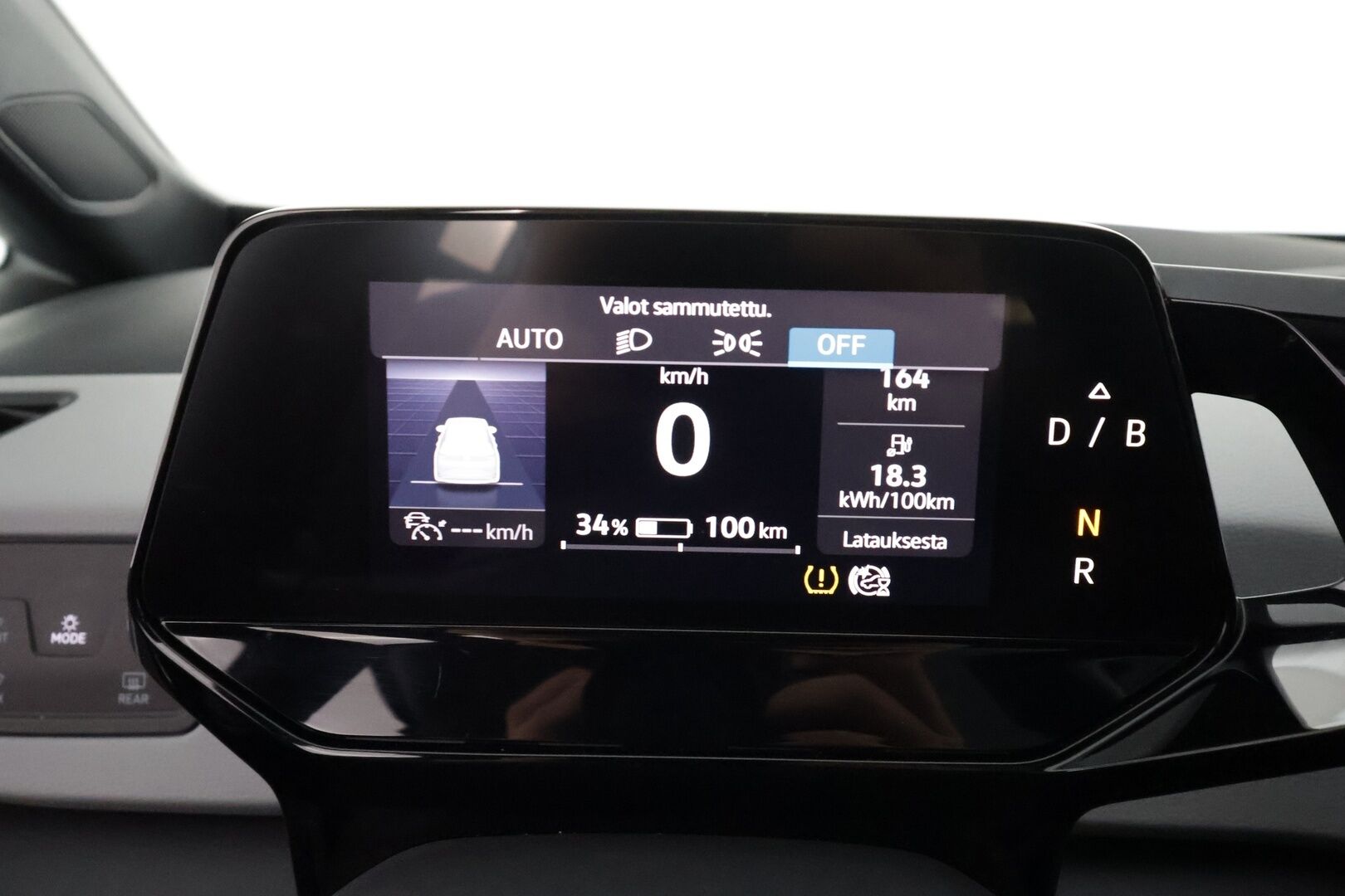 Volkswagen ID.3 2020 1ST Max 150 kW, akku 58 kWh - | ACC | ILP | HUD | Lasikatto | Sähköpenkit hieronnalla | IQ.Light | P.kamera | Keyless | Travel Assist | Side Assist | 2x renkaat aluin | Merkkihuollot |