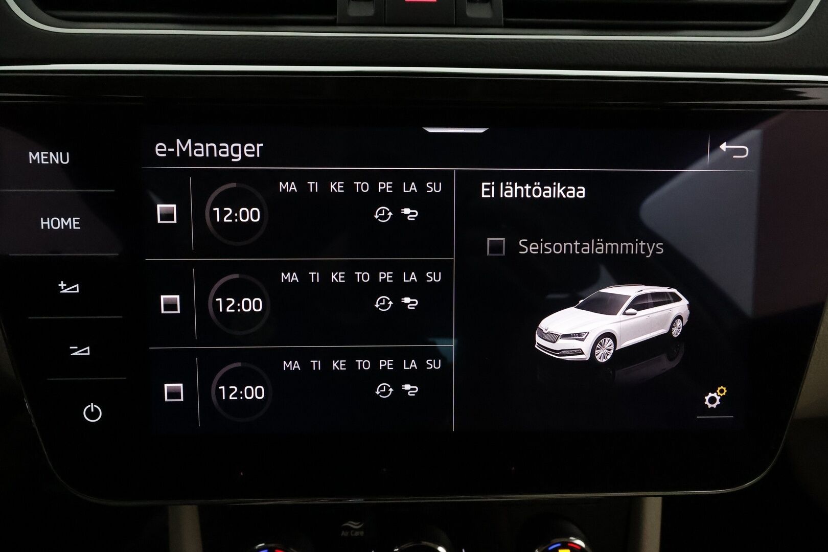 Skoda Superb 2021 Combi 1,4 TSI PHEV L&K iV DSG **Panorama / Muistipenkit ilmastoinnilla / Webasto / 360.kamera / Koukku / Matrix** - Suomi-auto / Akku kuntotarkastettu! / Kahdet renkaat aluvanteilla / Canton Audio / Digimittaristo / Navi / Hierova kuljettajan istuin 
