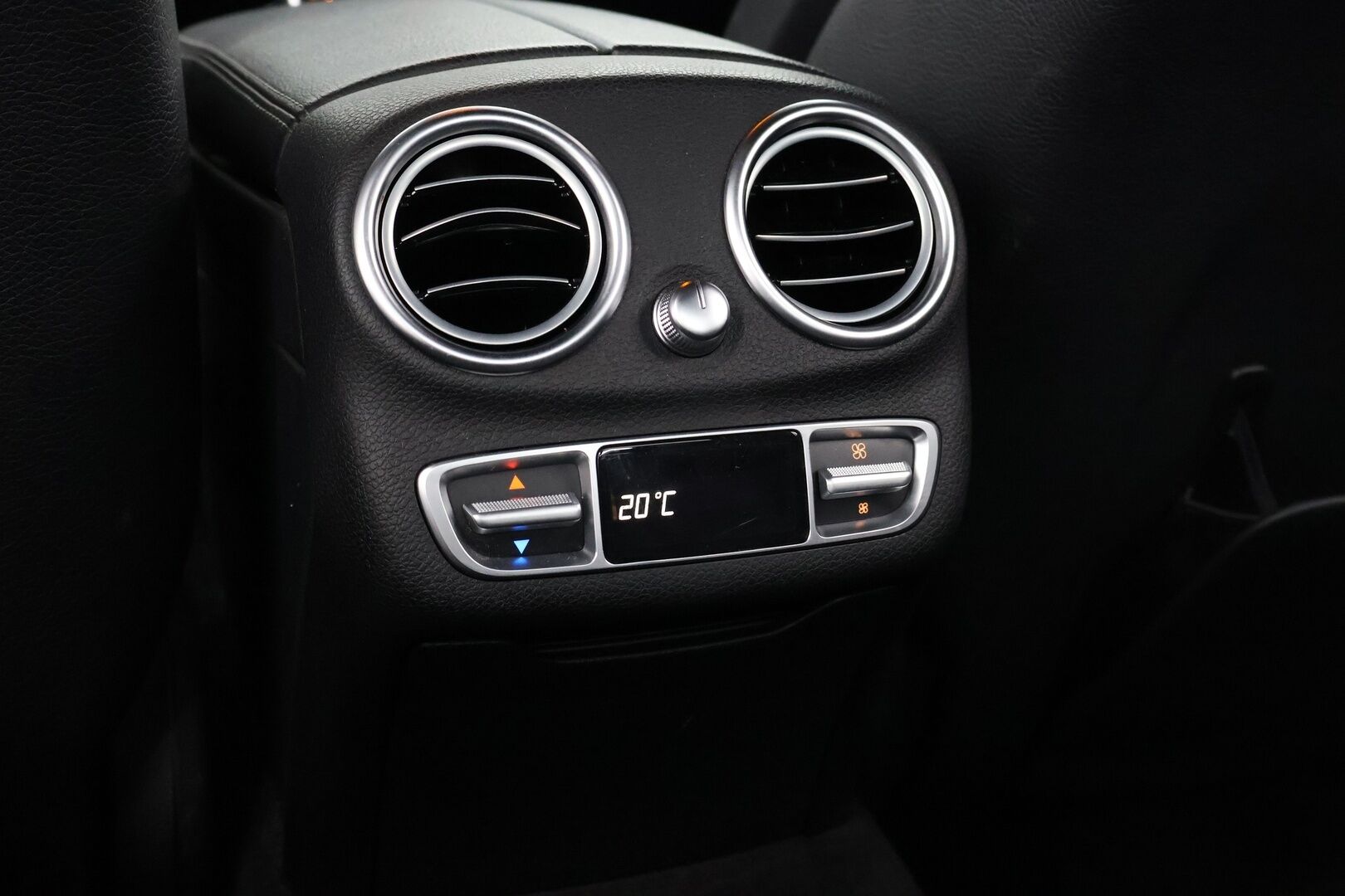 Mercedes-Benz C 2015 220 BlueTec A AMG - | Adapt. vak. | Webasto | Burmester | Muistipenkki | BLIS | P-Kamera | Kaistavahti