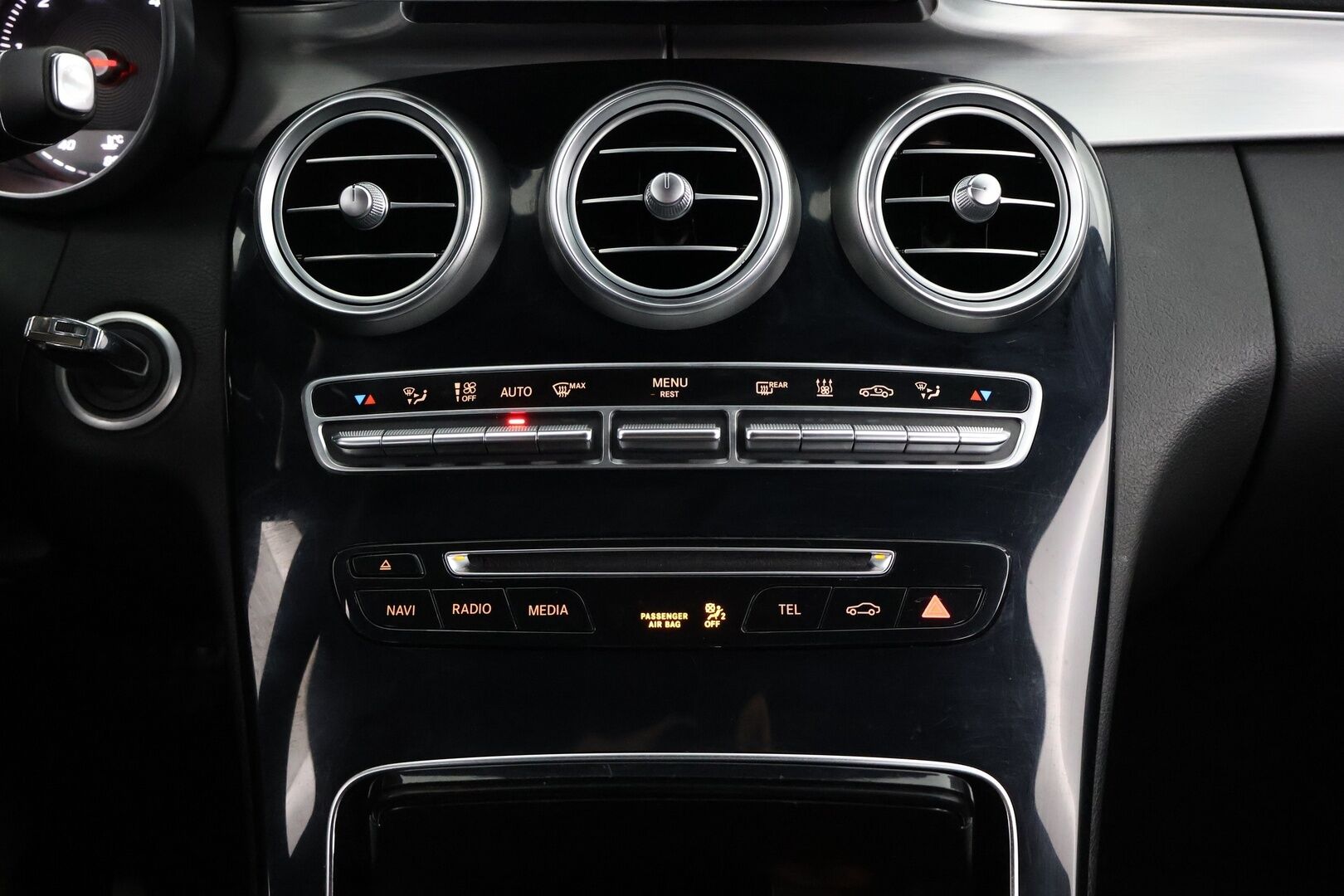 Mercedes-Benz C 2015 220 BlueTec A AMG - | Adapt. vak. | Webasto | Burmester | Muistipenkki | BLIS | P-Kamera | Kaistavahti