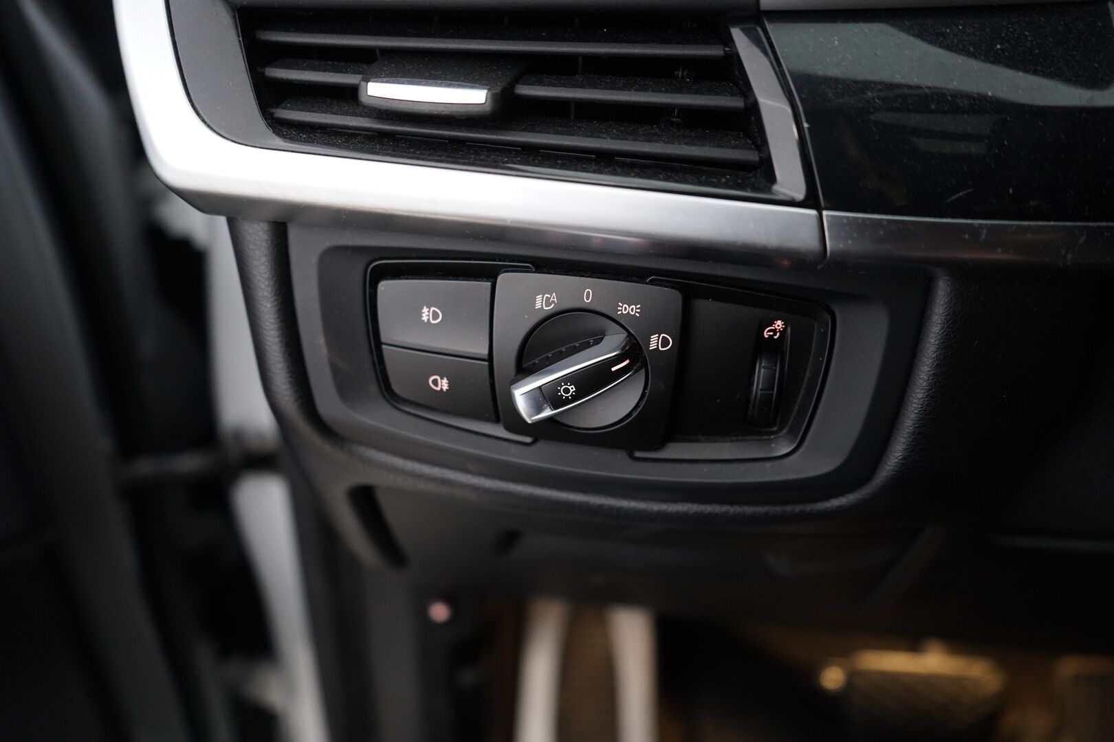 BMW X5 2016 MYYDÄÄN HUUTOKAUPAT.COM - Alletaittuva koukku | Kamera | Premium HiFi | Kuskin muistipenkki | Panorama | Sähkötoiminen takaluukku