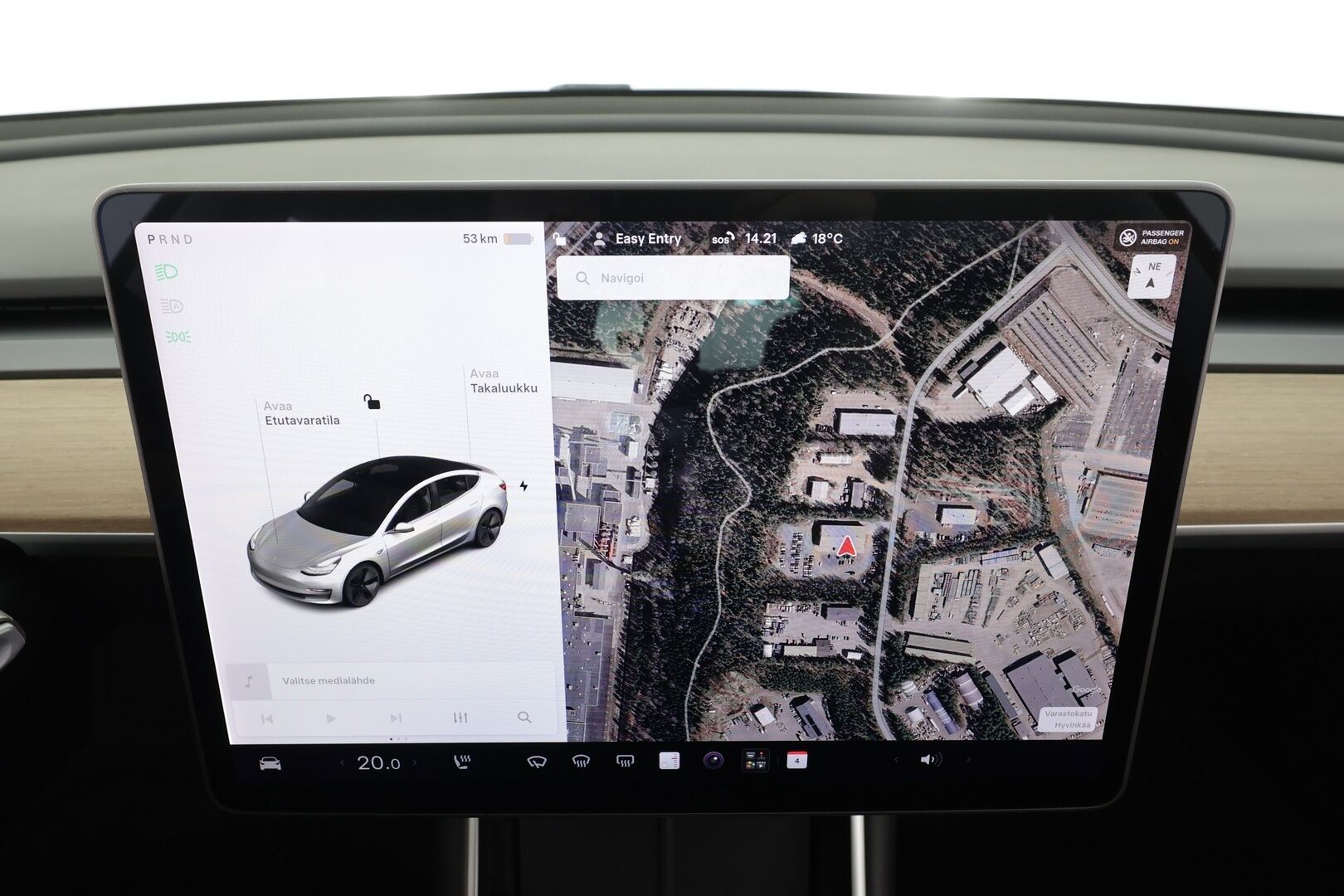 Tesla Model 3 2020 Standard RWD Plus - | Lasikatto | ACC | LED | P.Kamera | Muistipenkki | Premium Speakers | Navi | Kaistavahti | Keyless | Suomi-auto | 