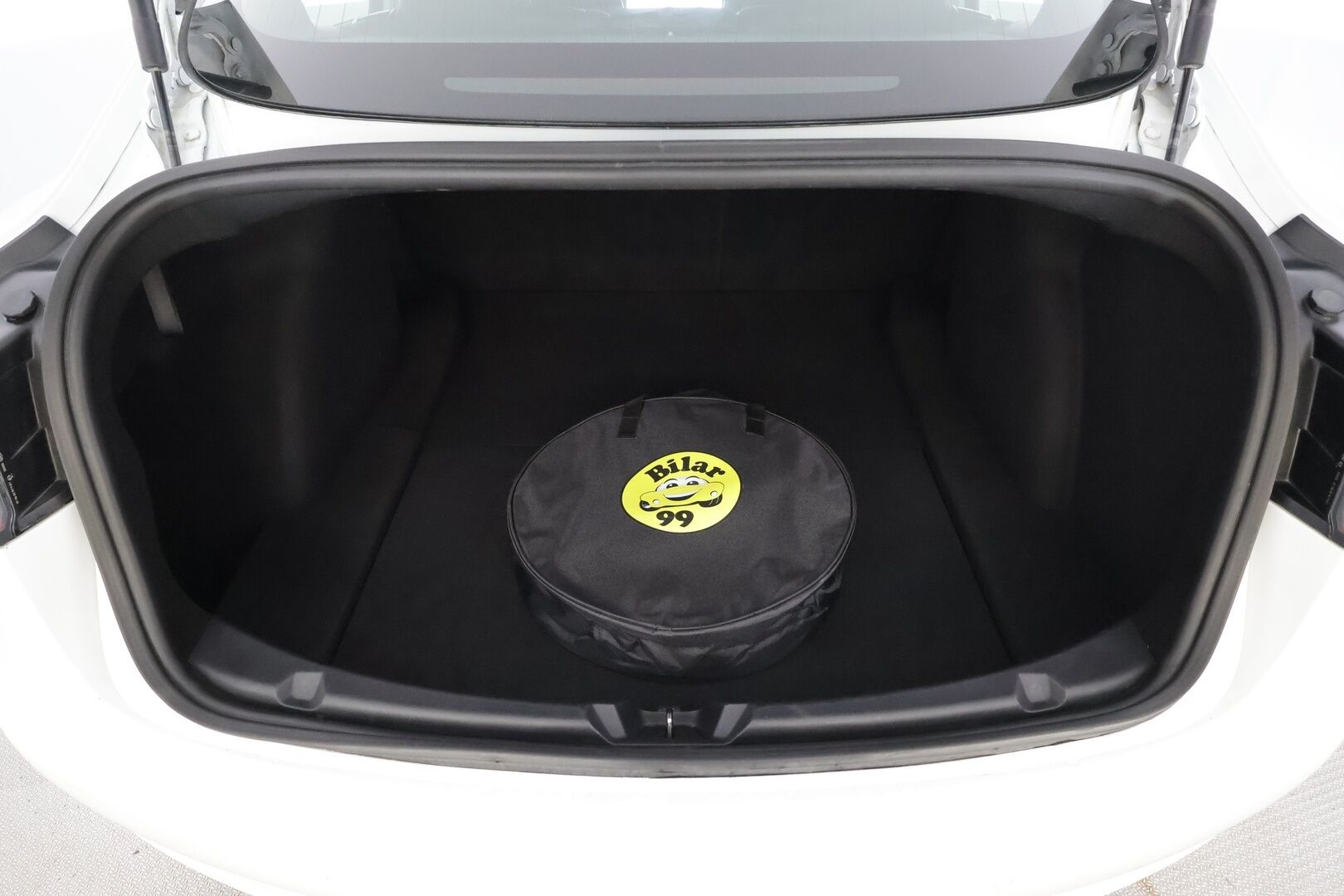 Tesla Model 3 2020 Standard RWD Plus - | Lasikatto | ACC | LED | P.Kamera | Muistipenkki | Premium Speakers | Navi | Kaistavahti | Keyless | Suomi-auto | 