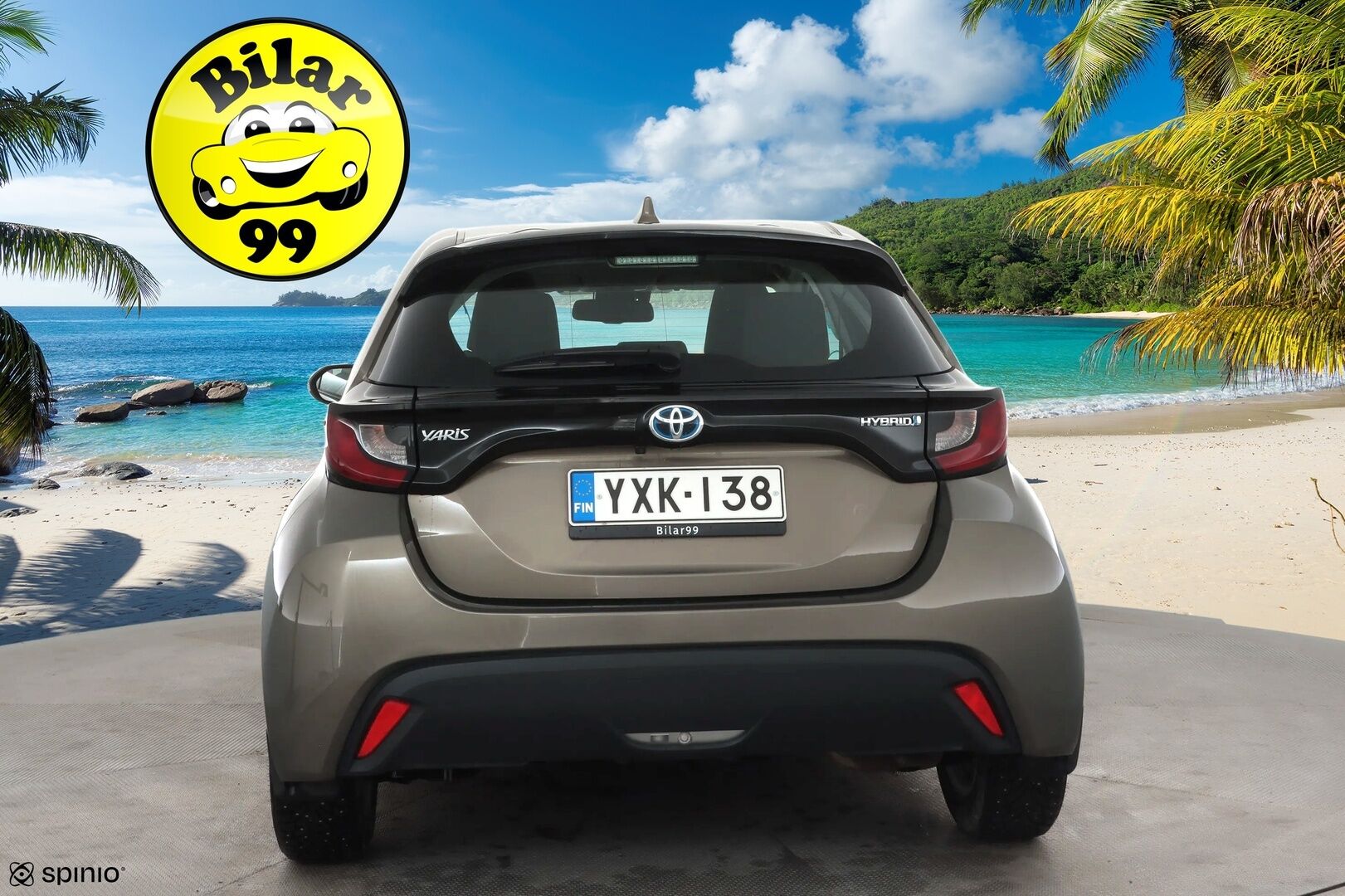 Toyota Yaris 2021 1,5 Hybrid Active Business * Sisätilanlämmitin / ACC / LED / P.Kamera / Navi / Kaistavahti / Keyless * - Kahdet renkaat aluvanteilla / Merkkihuollot / Suomi-auto 