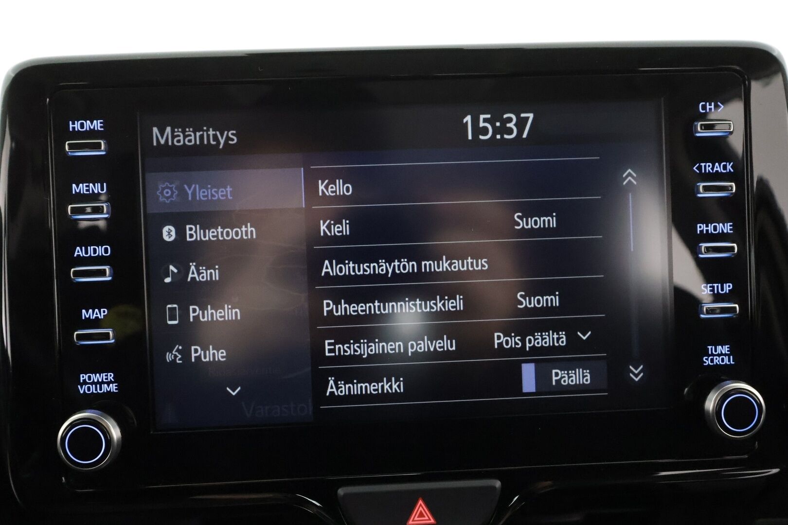 Toyota Yaris 2021 1,5 Hybrid Active Business * Sisätilanlämmitin / ACC / LED / P.Kamera / Navi / Kaistavahti / Keyless * - Kahdet renkaat aluvanteilla / Merkkihuollot / Suomi-auto 