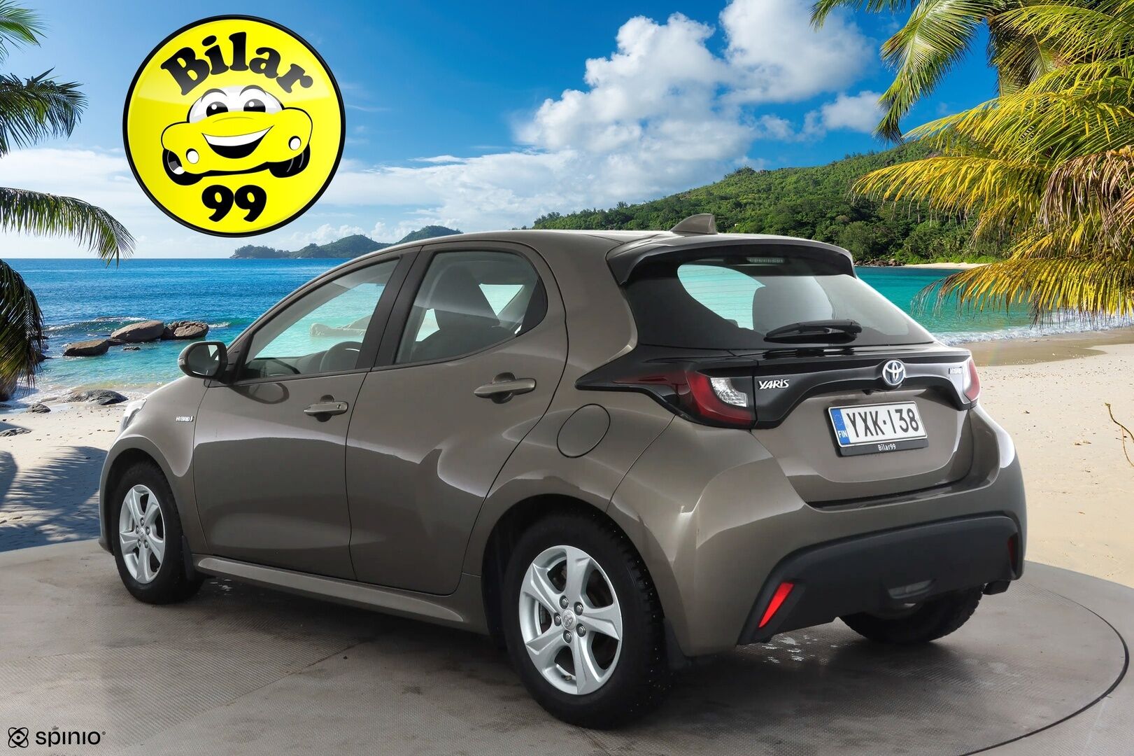 Toyota Yaris 2021 1,5 Hybrid Active Business * Sisätilanlämmitin / ACC / LED / P.Kamera / Navi / Kaistavahti / Keyless * - Kahdet renkaat aluvanteilla / Merkkihuollot / Suomi-auto 