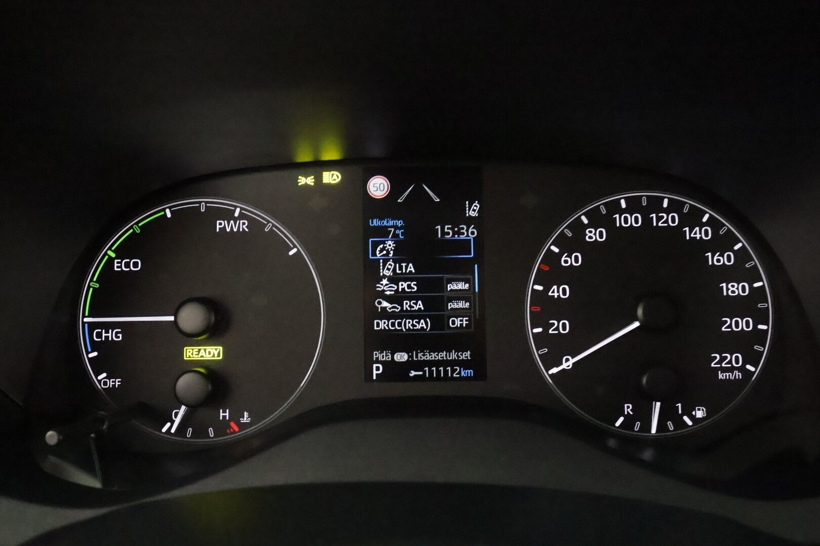 Toyota Yaris 2021 1,5 Hybrid Active Business * Sisätilanlämmitin / ACC / LED / P.Kamera / Navi / Kaistavahti / Keyless * - Kahdet renkaat aluvanteilla / Merkkihuollot / Suomi-auto 