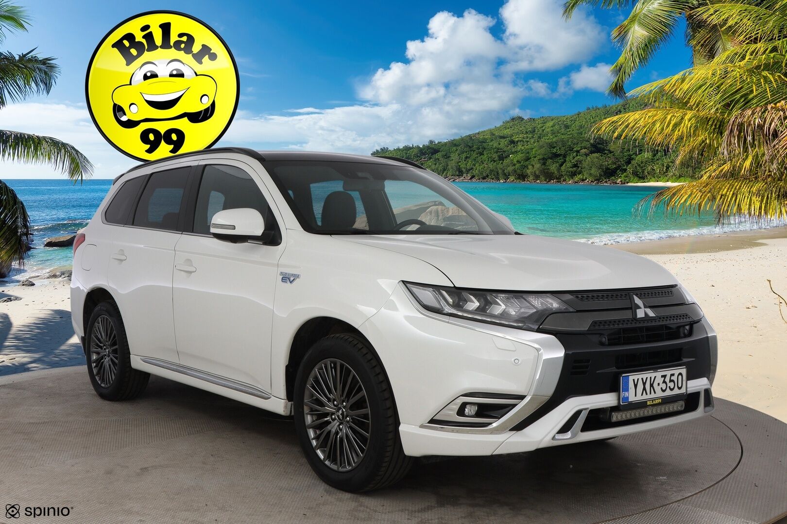 Mitsubishi Outlander 2019 Intense Business 4WD 5P - Adapt.Vakkari / Timanttinahat / 360° Kamera / Rockford / Lämm.Tuulilasi / Kattoluukku / Vetokoukku / KeyLess / Supervarusteet! 