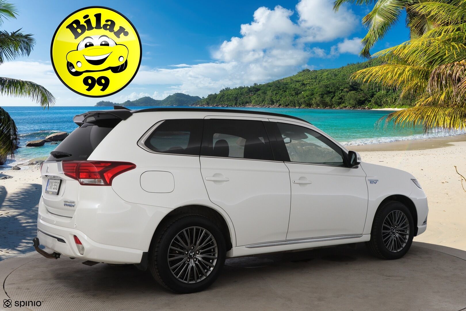 Mitsubishi Outlander 2019 Intense Business 4WD 5P - Adapt.Vakkari / Timanttinahat / 360° Kamera / Rockford / Lämm.Tuulilasi / Kattoluukku / Vetokoukku / KeyLess / Supervarusteet! 