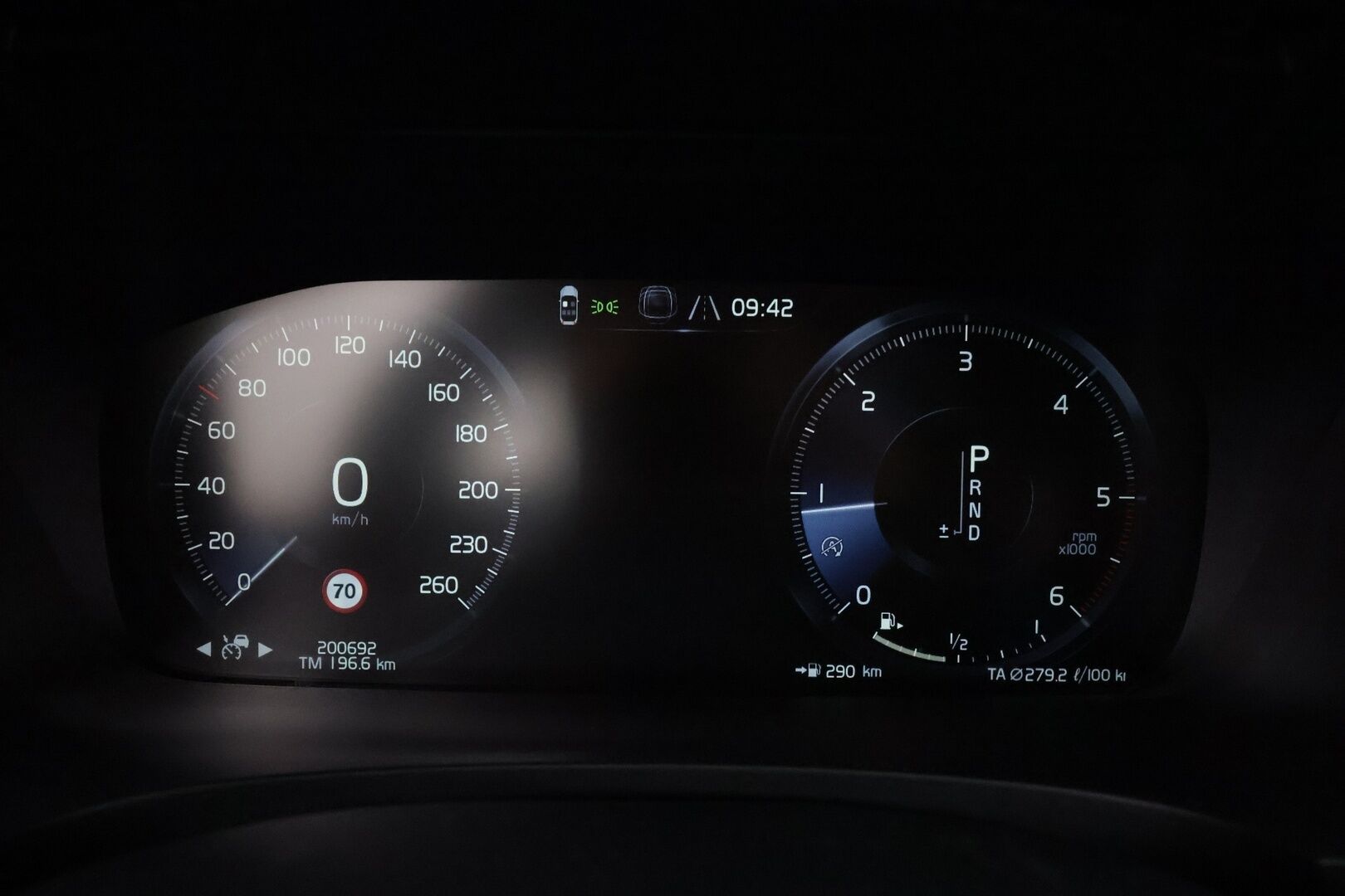 Volvo V90 2018 D4 Inscription aut * Pilot assist / LED / Webasto / Muistipenkki / Sporttinahat / P.tutka * - Kahdet Renkaat