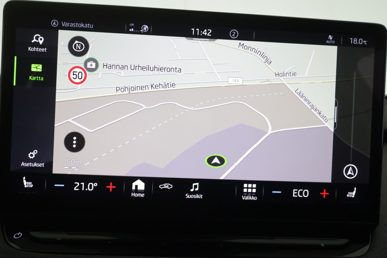 Skoda Enyaq 2021 60 Launch Edition iV - | ILP | Koukku | LED | Vakkari | Puolinahat | Ratinlämmitys | P.Kamera | Keyless | Apple&Android | 1.Om Suomi-auto | Kahdet Renkaat | Merkkihuollettu |