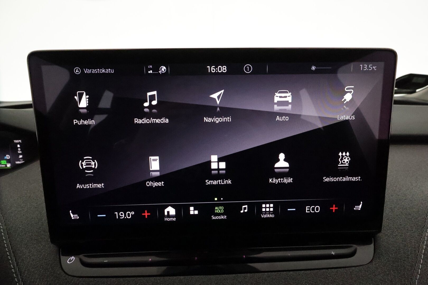 Skoda Enyaq 2021 60 Launch Edition iV *Lämpöpumppu / Adapt.vakkari / P.kamera / Keyless / Navi / Kaistavahti / Apple&Android* - 1-om. Suomi-auto / Merkkihuollettu / Kahdet renkaat aluvanteilla