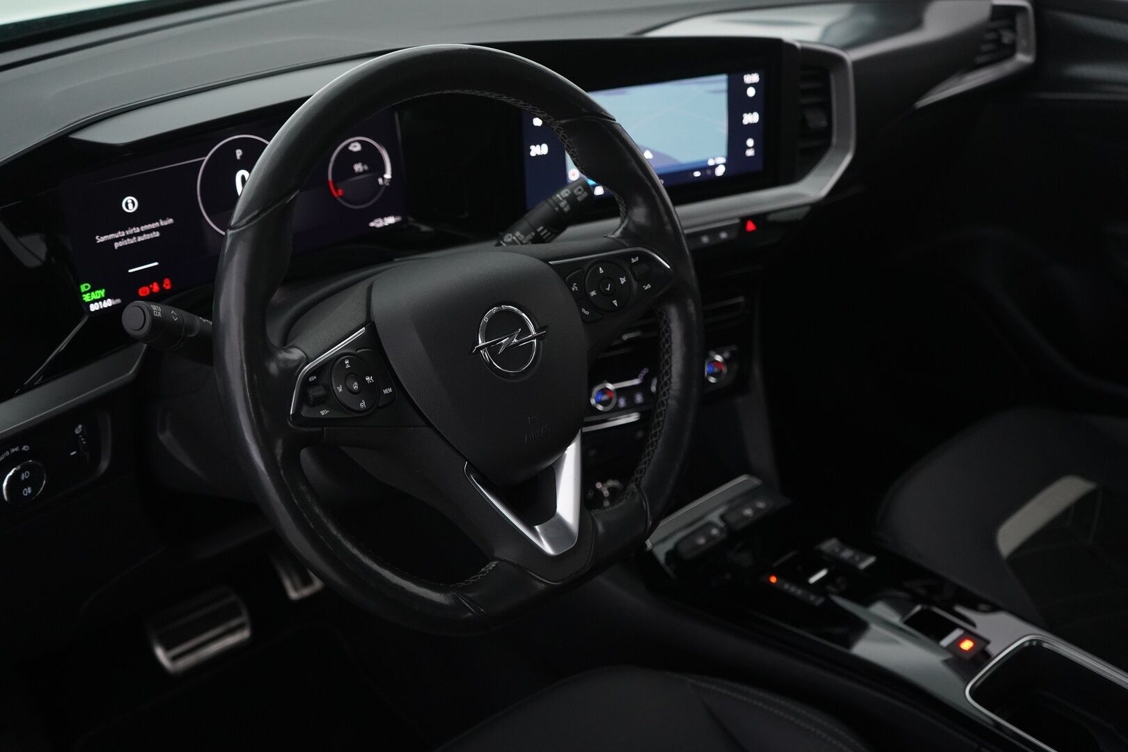 Opel Mokka 2021 Executive 136 automaatti 50 kWh *ACC / Kamera / Keyless / Blis / Ratinlämmitin / Carplay* - Suomi-auto / Merkkihuollot / Kahdet renkaat + vanteet / Viimeisin huolto 79tkm