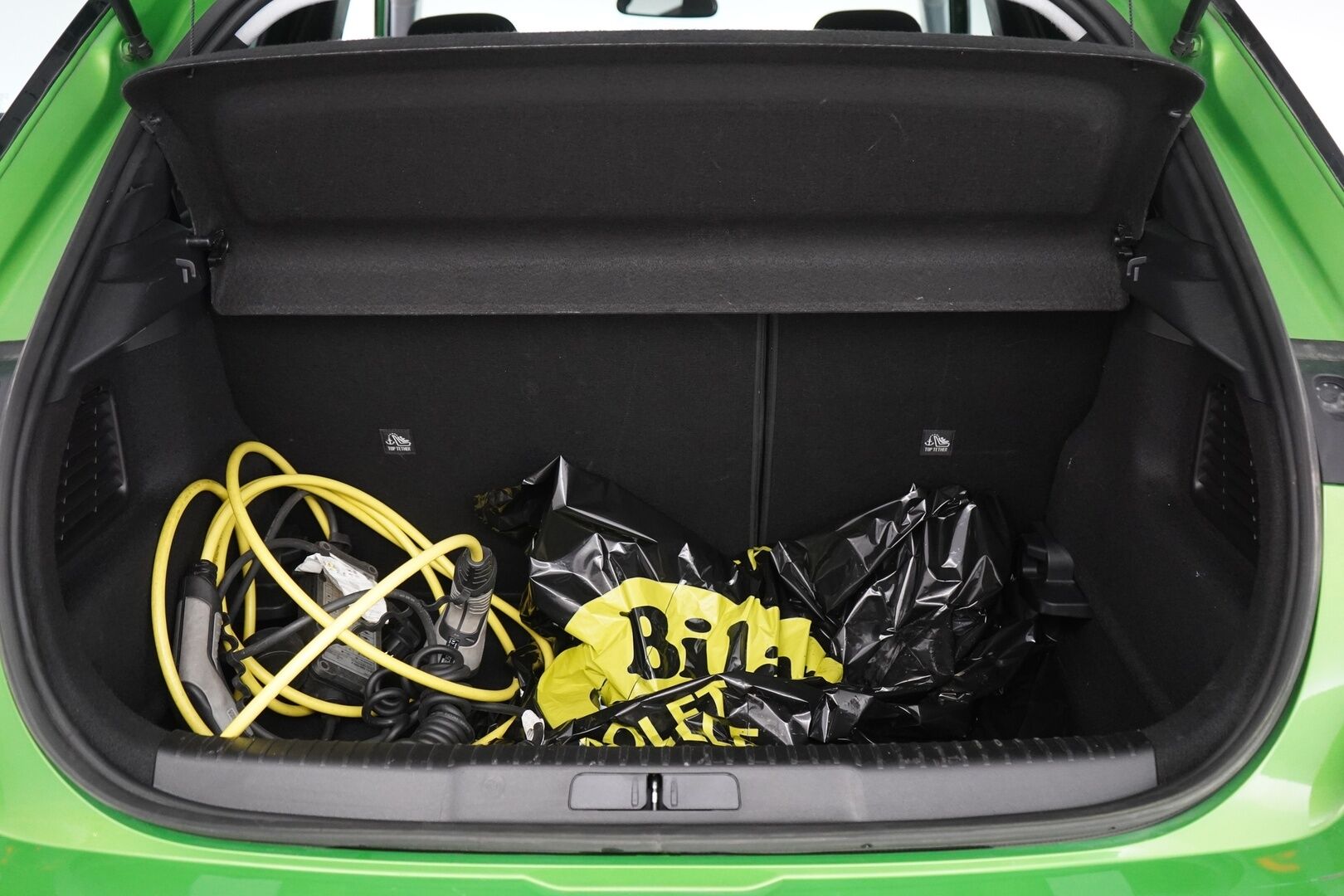 Opel Mokka 2021 Executive 136 automaatti 50 kWh *ACC / Kamera / Keyless / Blis / Ratinlämmitin / Carplay* - Suomi-auto / Merkkihuollot / Kahdet renkaat + vanteet / Viimeisin huolto 79tkm