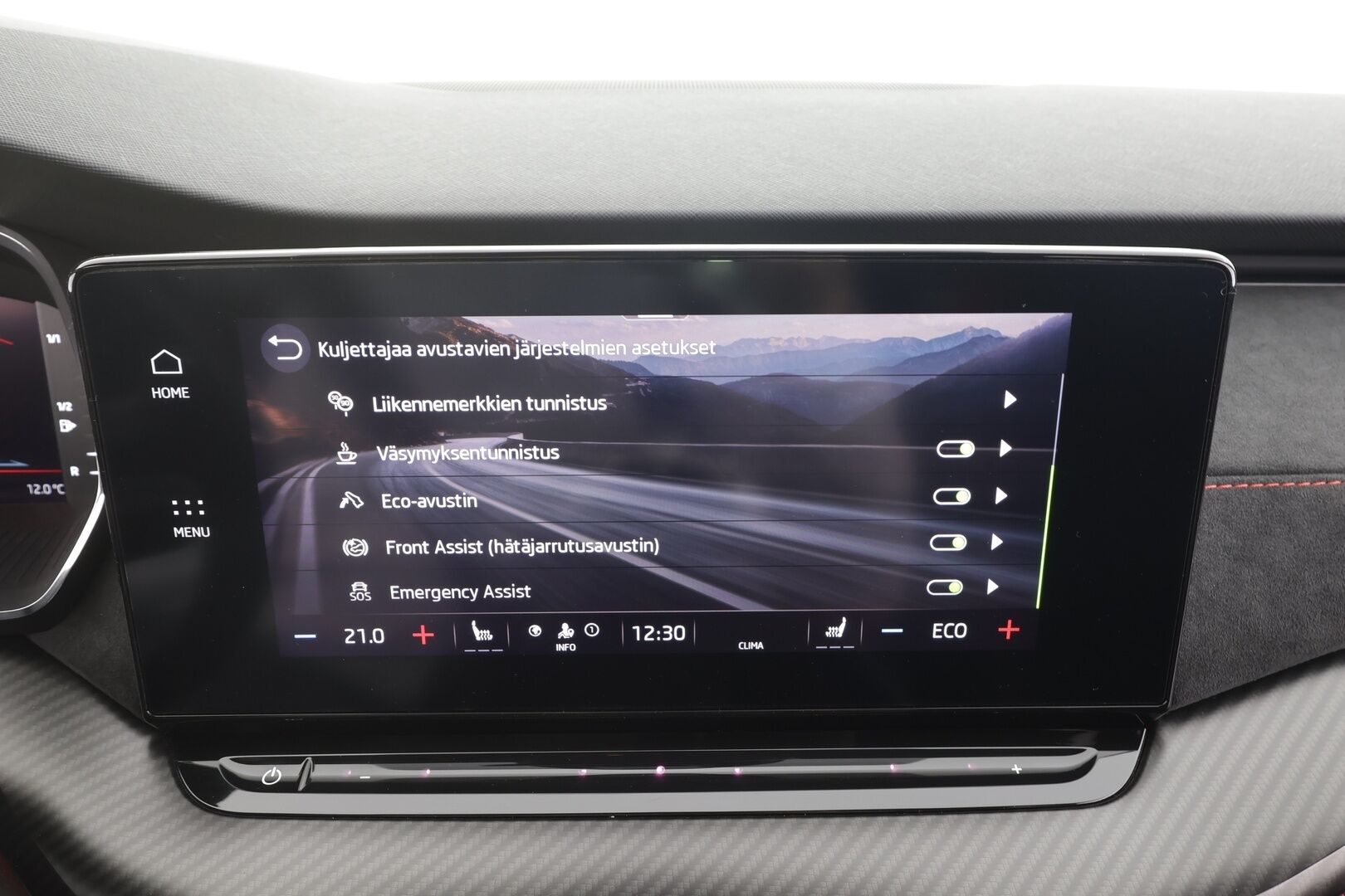 Skoda Octavia 2021 1.4 TSI Combi PHEV RS iV DSG Autom. - ACC | Webasto | Skoda Crystal Matrix-LED | P.Kamera | Apple&Android | Suomi-auto | Kahdet Renkaat Skodan vanteilla