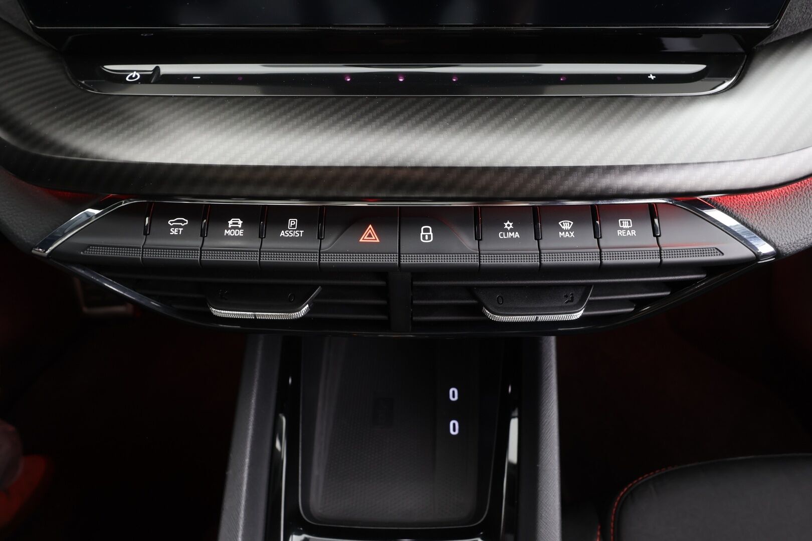 Skoda Octavia 2021 1.4 TSI Combi PHEV RS iV DSG Autom. - ACC | Webasto | Skoda Crystal Matrix-LED | P.Kamera | Apple&Android | Suomi-auto | Kahdet Renkaat Skodan vanteilla
