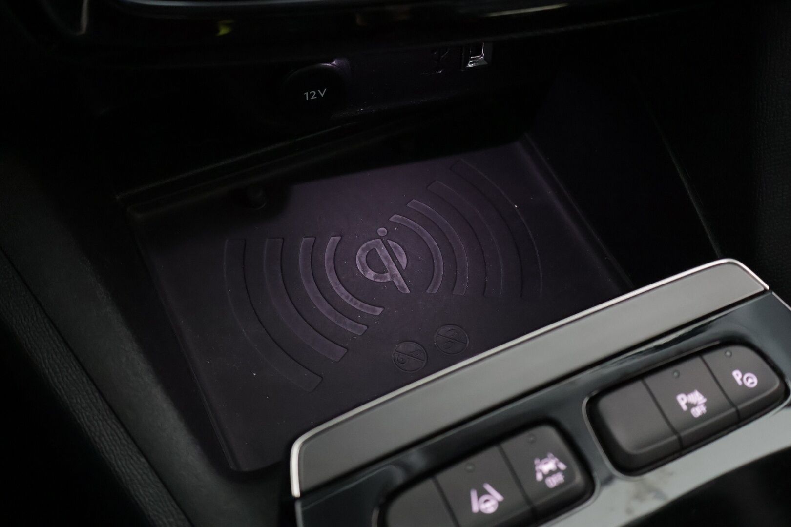 Opel Mokka 2021 Executive 136 automaatti 50 kWh *ACC / Matrix-LED / P-kamera / BLIS / Nahka-Alcantra / Navi / KeyLess / Digimittaristo* - Suomi-auto / 1.Omisteinen / 2 uudet renkaat!*