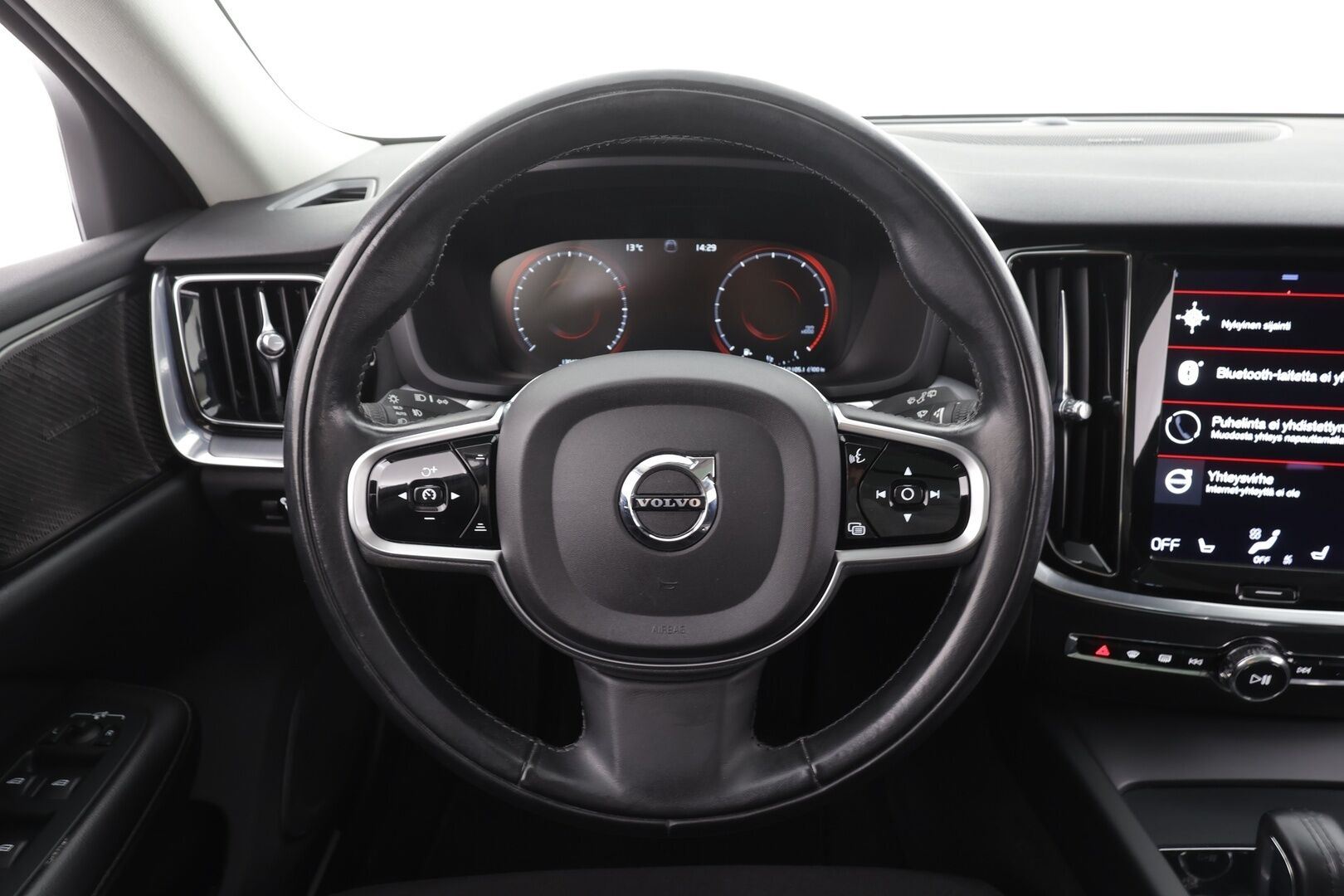 Volvo V60 2021 B4 MHEV Business aut * Pilot assist / Webasto / Panorama / H/K / LED / Osasähköt / P.Kamera / BLIS / Keyless * - Suomi-Auto / Kahdet Renkaat - HULLUT AVAJAISHULINAT KORKOTARJOUS 3,29 %