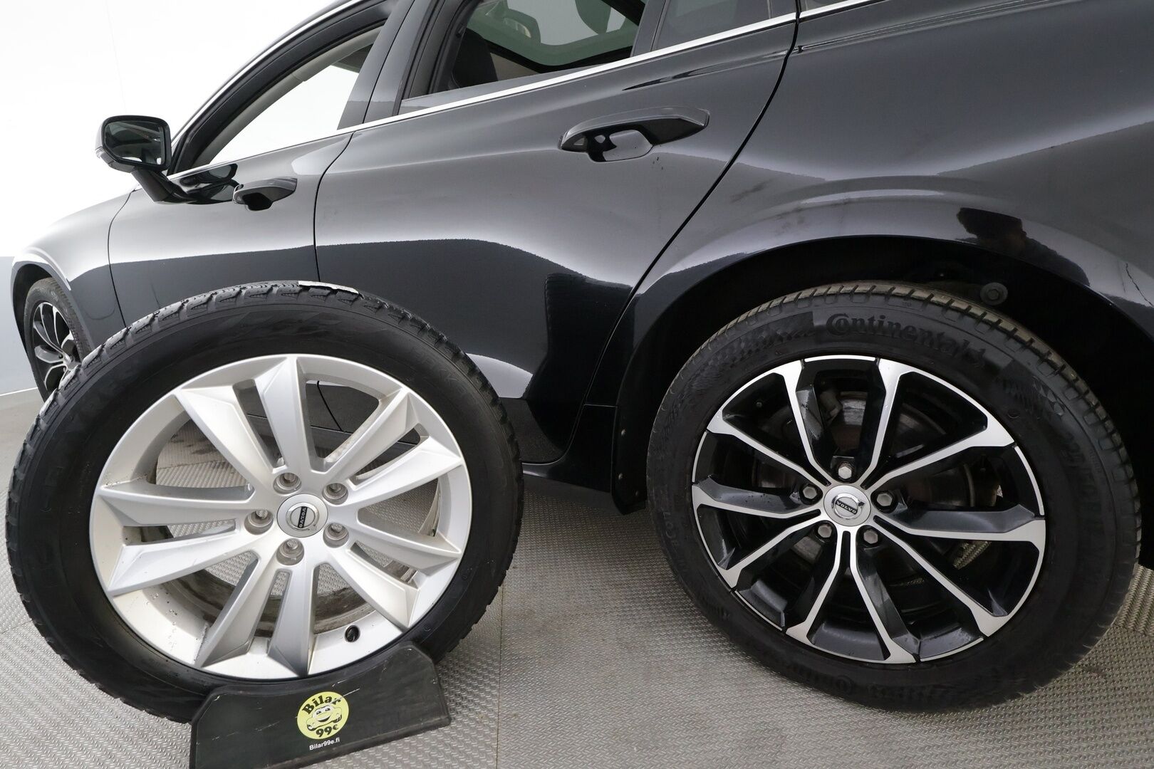 Volvo V60 2021 B4 MHEV Business aut * Pilot assist / Webasto / Panorama / H/K / LED / Osasähköt / P.Kamera / BLIS / Keyless * - Suomi-Auto / Kahdet Renkaat - HULLUT AVAJAISHULINAT KORKOTARJOUS 3,29 %