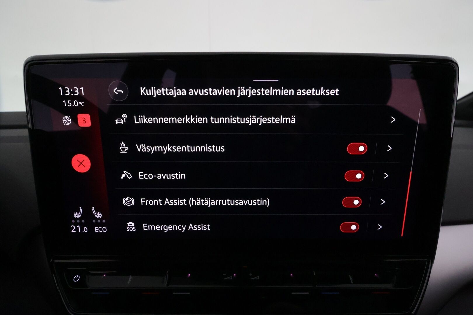 Volkswagen ID.4 2021 Pro Performance Max 150kW **HUD / Lasikatto / Lämpöpumppu / Koukku / ACC / 360° / Hierovat Sportpenkit Muistilla** - Matrix-LED / 1.om Suomi-auto / 2x Latauskaapelit / Kahdet Renkaat / Merkkihuollettu! / **HUIPPU KAMOILLA**