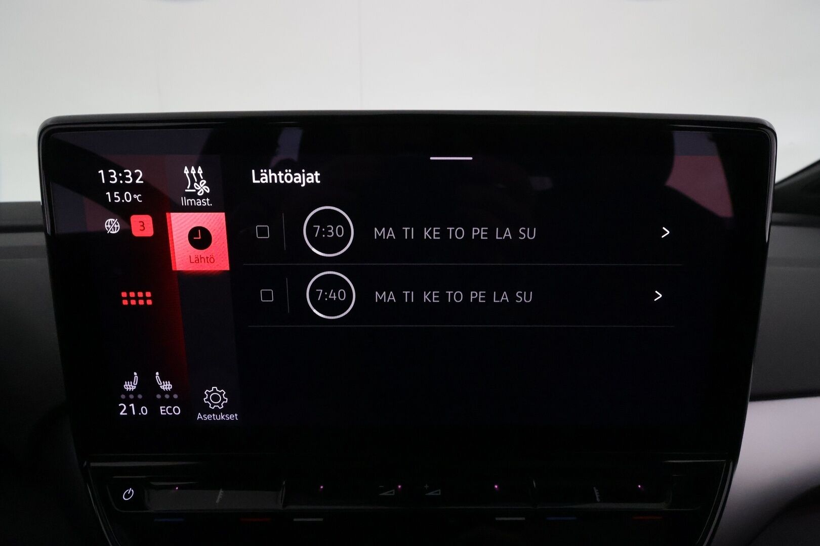 Volkswagen ID.4 2021 Pro Performance Max 150kW **HUD / Lasikatto / Lämpöpumppu / Koukku / ACC / 360° / Hierovat Sportpenkit Muistilla** - Matrix-LED / 1.om Suomi-auto / 2x Latauskaapelit / Kahdet Renkaat / Merkkihuollettu! / **HUIPPU KAMOILLA**