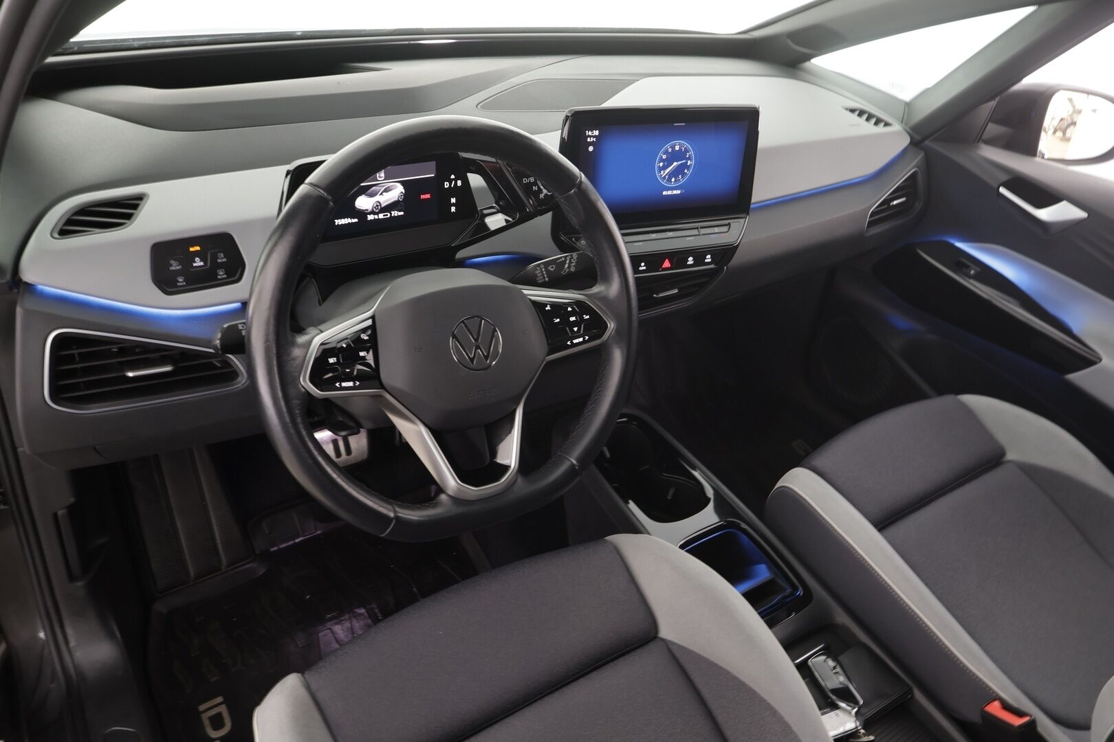 Volkswagen ID.3 2021 Pro S Tour 150 kW, akku 77 kWh * HUD / Lämpöpumppu / Hierovat sähköpenkit  / IQ-valot / ACC / Peruutuskamera * - 1-om. Suomi-auto / Kahdet renkaat aluvanteilla