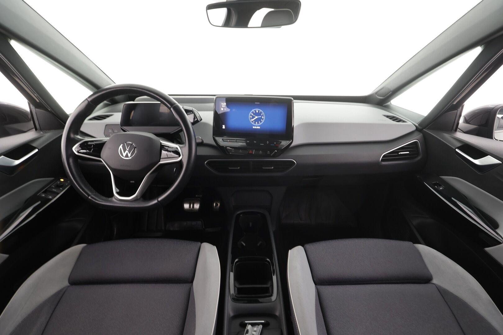 Volkswagen ID.3 2021 Pro S Tour 150 kW, akku 77 kWh * HUD / Lämpöpumppu / Hierovat sähköpenkit  / IQ-valot / ACC / Peruutuskamera * - 1-om. Suomi-auto / Kahdet renkaat aluvanteilla