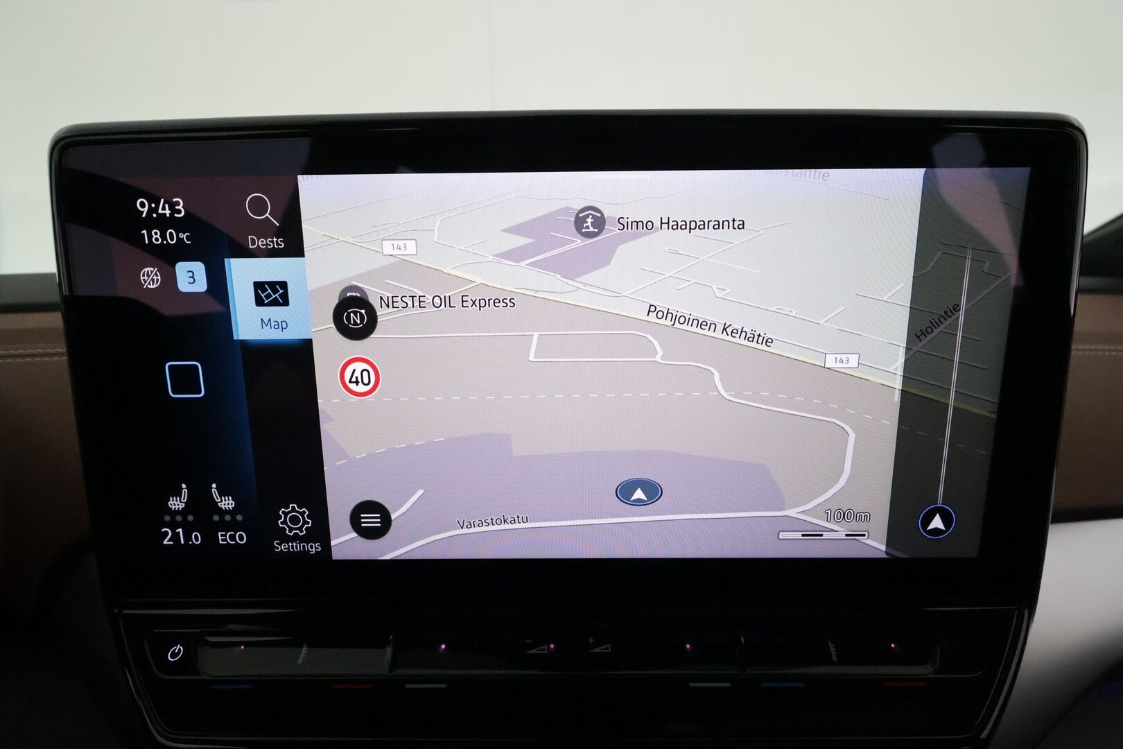 Volkswagen ID.4 2021 Pro Performance Juhlamalli 150 kW, akku 77 kWh **Adapt.vakkari / Lasikatto / Muistipenkit / 360.kamera / HUD** - 3,99 % KORKOTARJOUS TÄHÄN AUTOON - 1.Om Suomi-auto / Akku kuntotarkastettu / Merkkihuollettu / Matrix LED / Hierovat etuistuimet / Nahka-Alcantara Sporttipenkit 