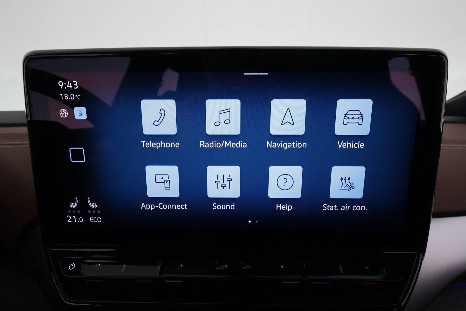 Volkswagen ID.4 2021 Pro Performance Juhlamalli 150 kW, akku 77 kWh **Adapt.vakkari / Lasikatto / Muistipenkit / 360.kamera / HUD** - 3,99 % KORKOTARJOUS TÄHÄN AUTOON - 1.Om Suomi-auto / Akku kuntotarkastettu / Merkkihuollettu / Matrix LED / Hierovat etuistuimet / Nahka-Alcantara Sporttipenkit 