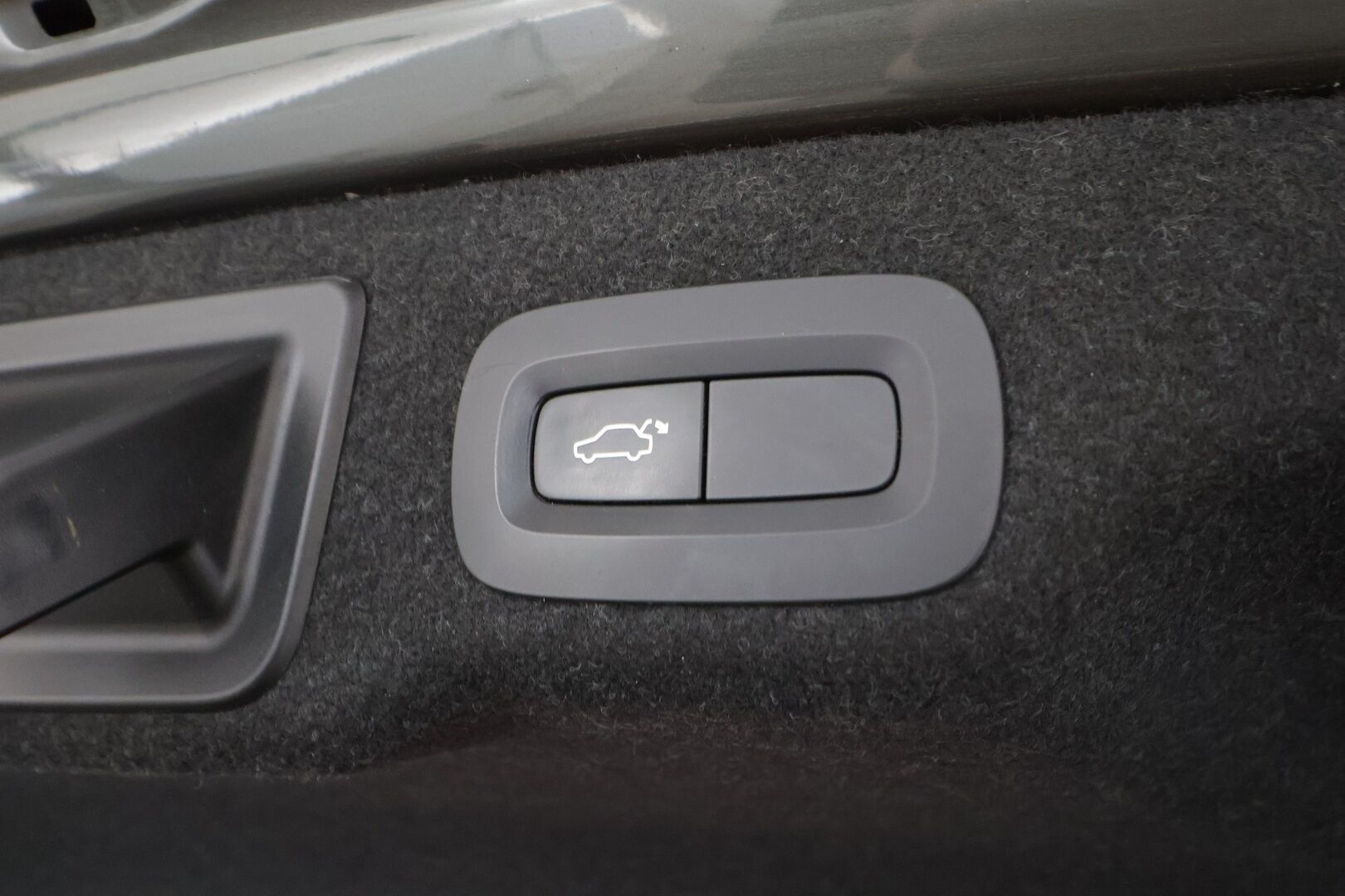 Volvo S90 2019 T8 AWD Inscription aut - | Lasikatto | ACC | Koukku | Lisälämm. | Konjakkimuistinahat | VOC | Pilot Assist | Juuri katsastettu! | 2x renkaat & vanteet