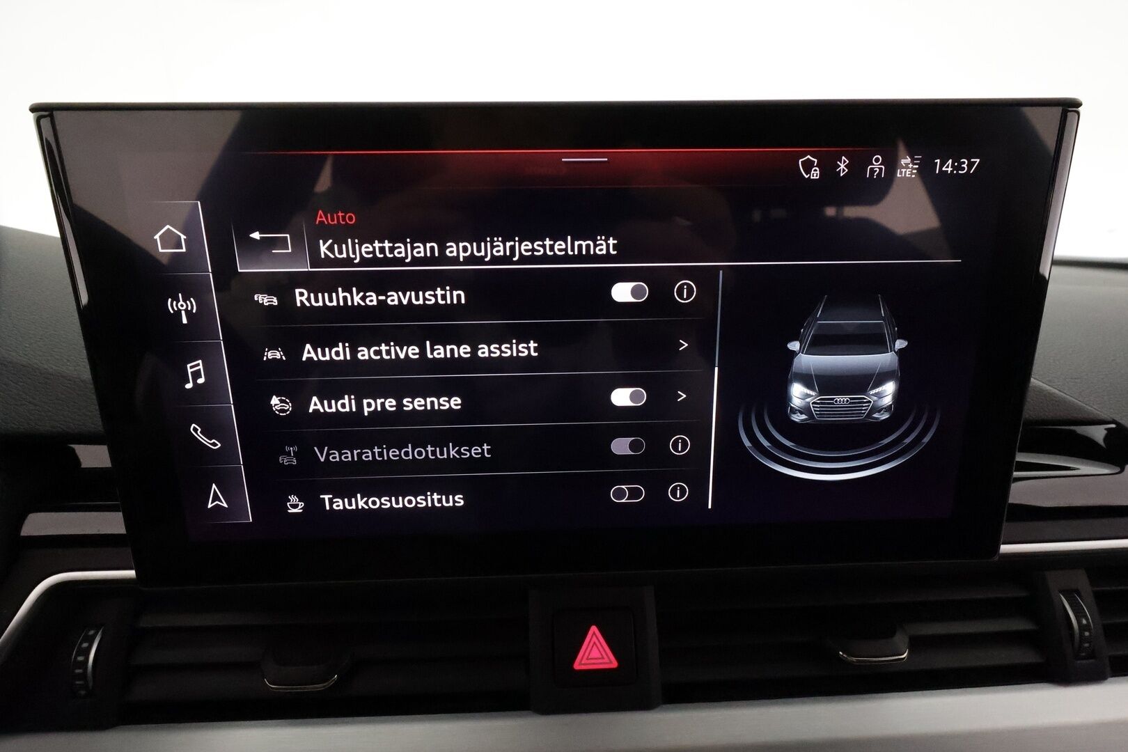 Audi A4 2021 Avant Business Advanced 40 TFSI 150 kW MHEV quattro S tronic **Adapt.Vakkari / Webasto / Matrix LED / Koukku / P.kamera** - S-Line -sisätilapaketti / 1-om. Suomi-auto / Digimittaristo 