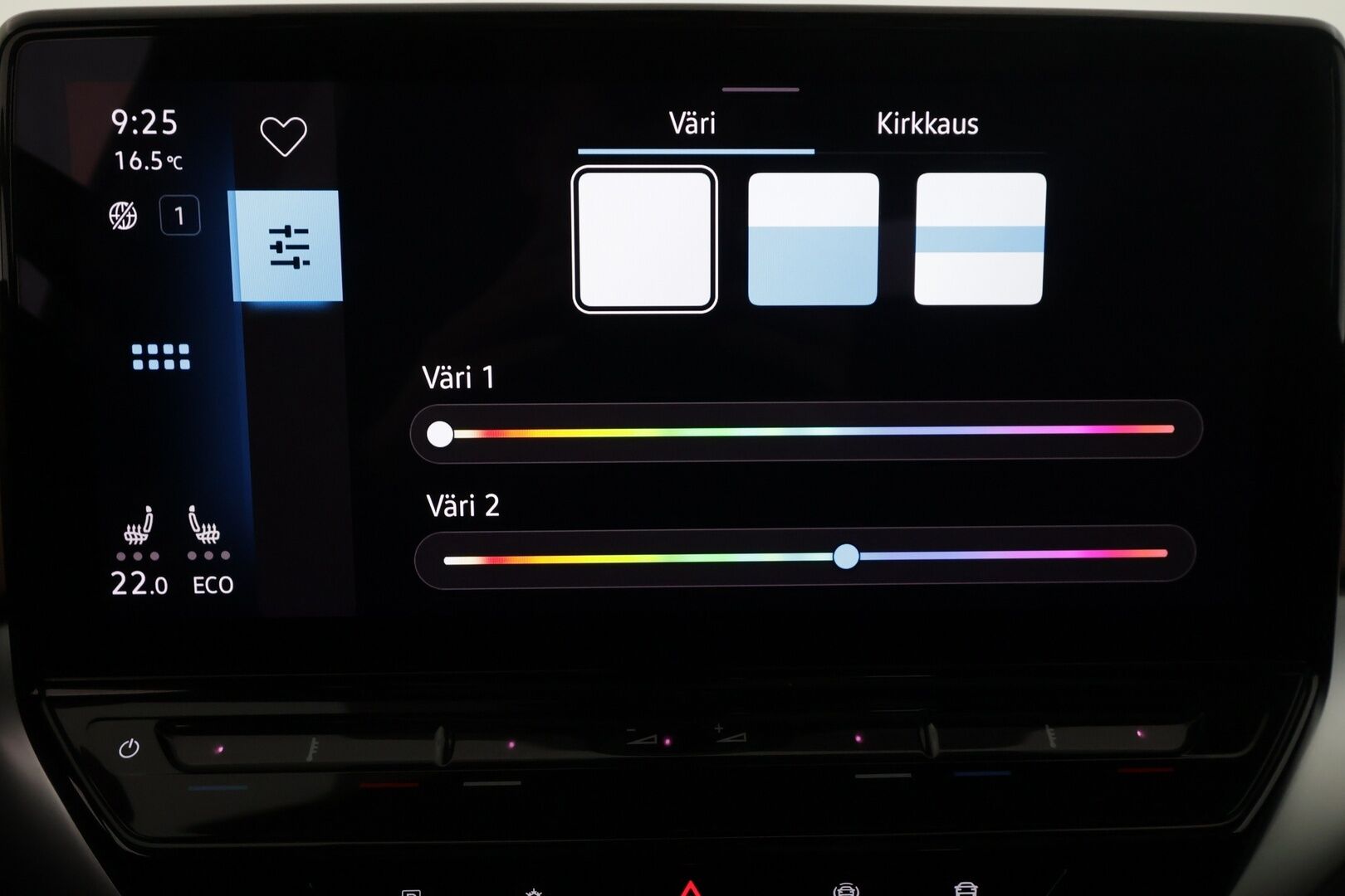 Volkswagen ID.4 2021 Pro 128 kW, akku 77 kWh - | ACC | ILP | LED | P.kamera | Hierovat ergoactive istuimet | Lasikatto | HUD | Puolinahat | Apple&Android | Suomi-auto | Kahdet Renkaat | Merkkihuollettu |