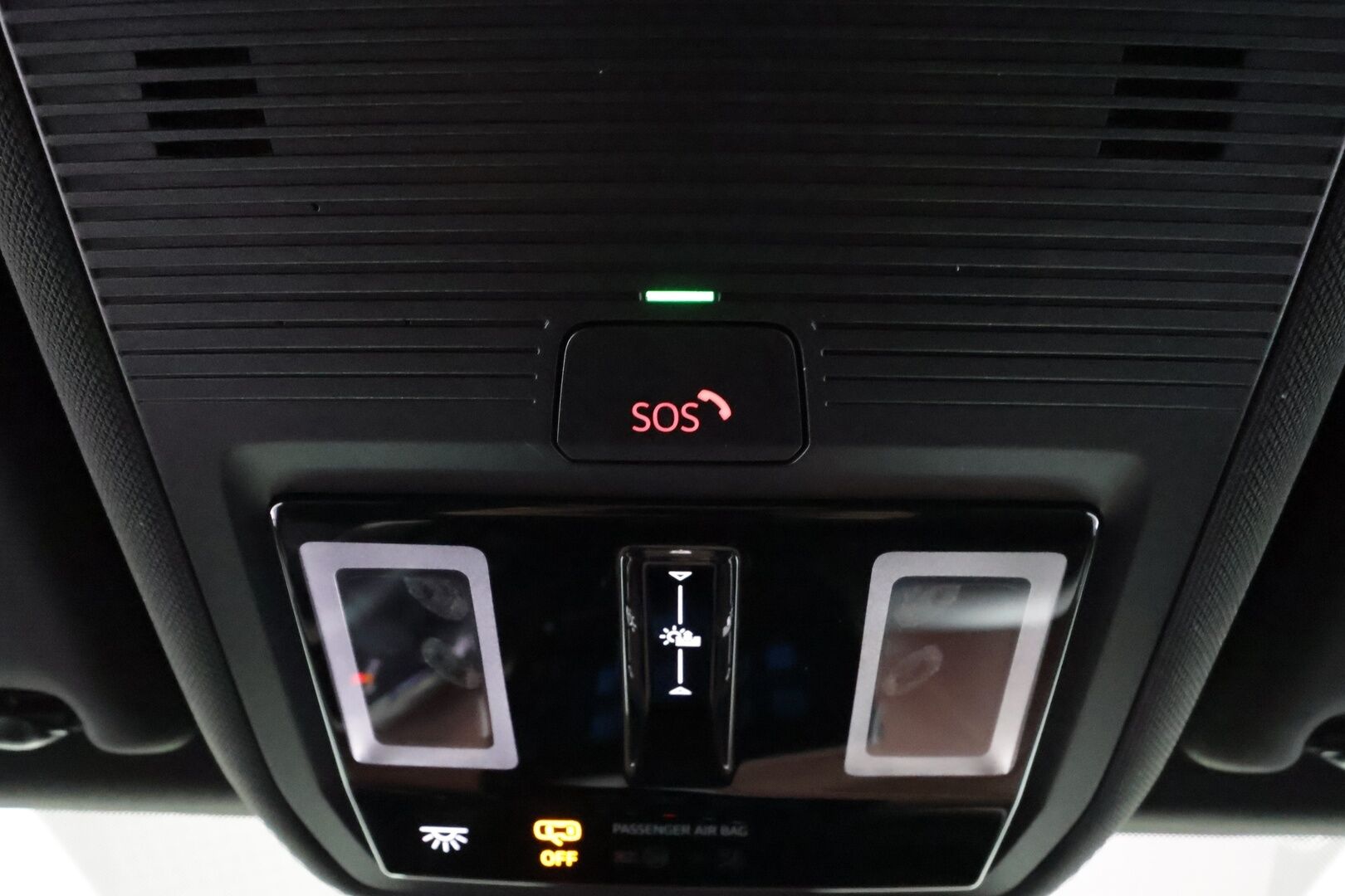 Volkswagen ID.4 2021 Pro 128 kW, akku 77 kWh - | ACC | ILP | LED | P.kamera | Hierovat ergoactive istuimet | Lasikatto | HUD | Puolinahat | Apple&Android | Suomi-auto | Kahdet Renkaat | Merkkihuollettu |