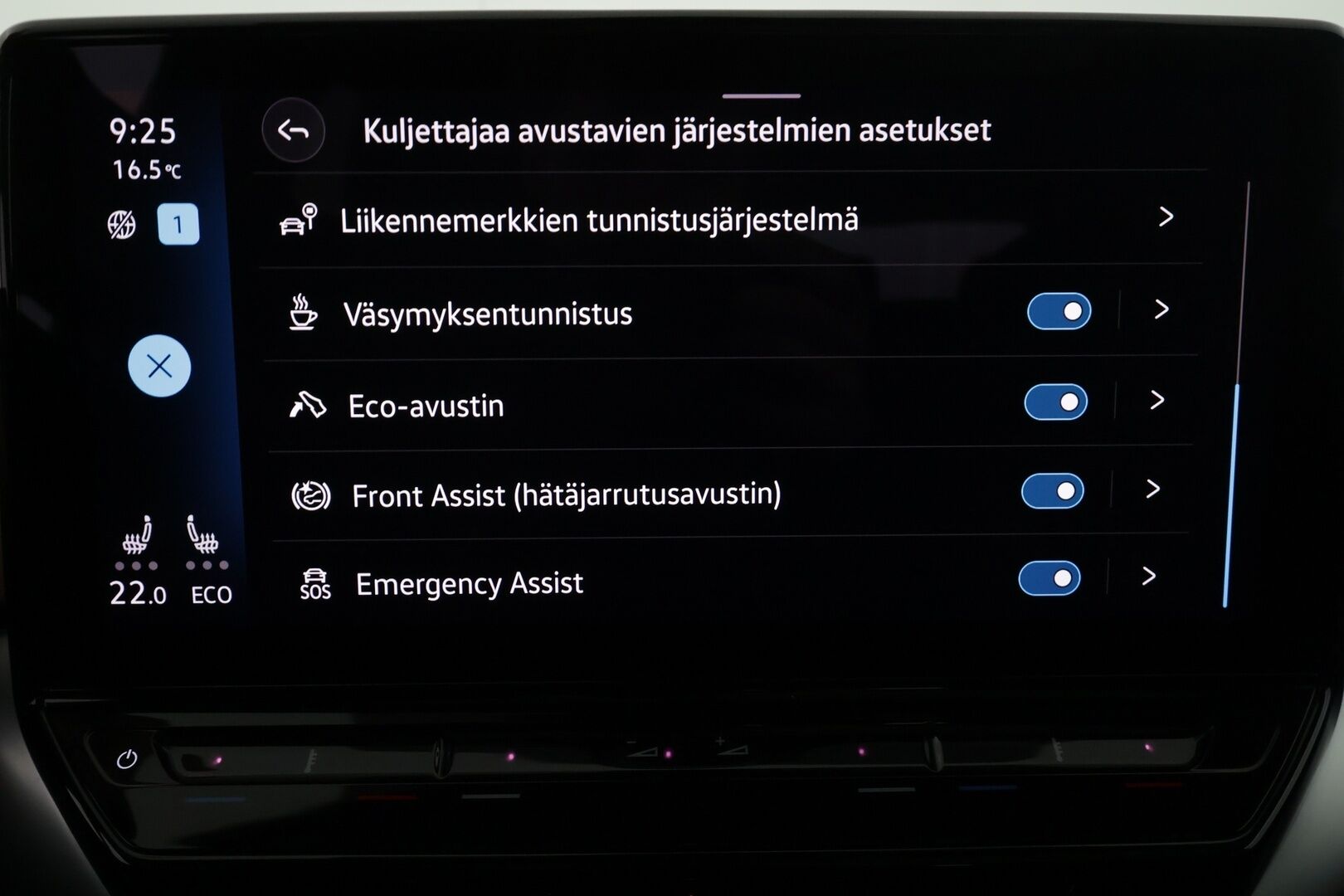 Volkswagen ID.4 2021 Pro 128 kW, akku 77 kWh - | ACC | ILP | LED | P.kamera | Hierovat ergoactive istuimet | Lasikatto | HUD | Puolinahat | Apple&Android | Suomi-auto | Kahdet Renkaat | Merkkihuollettu |