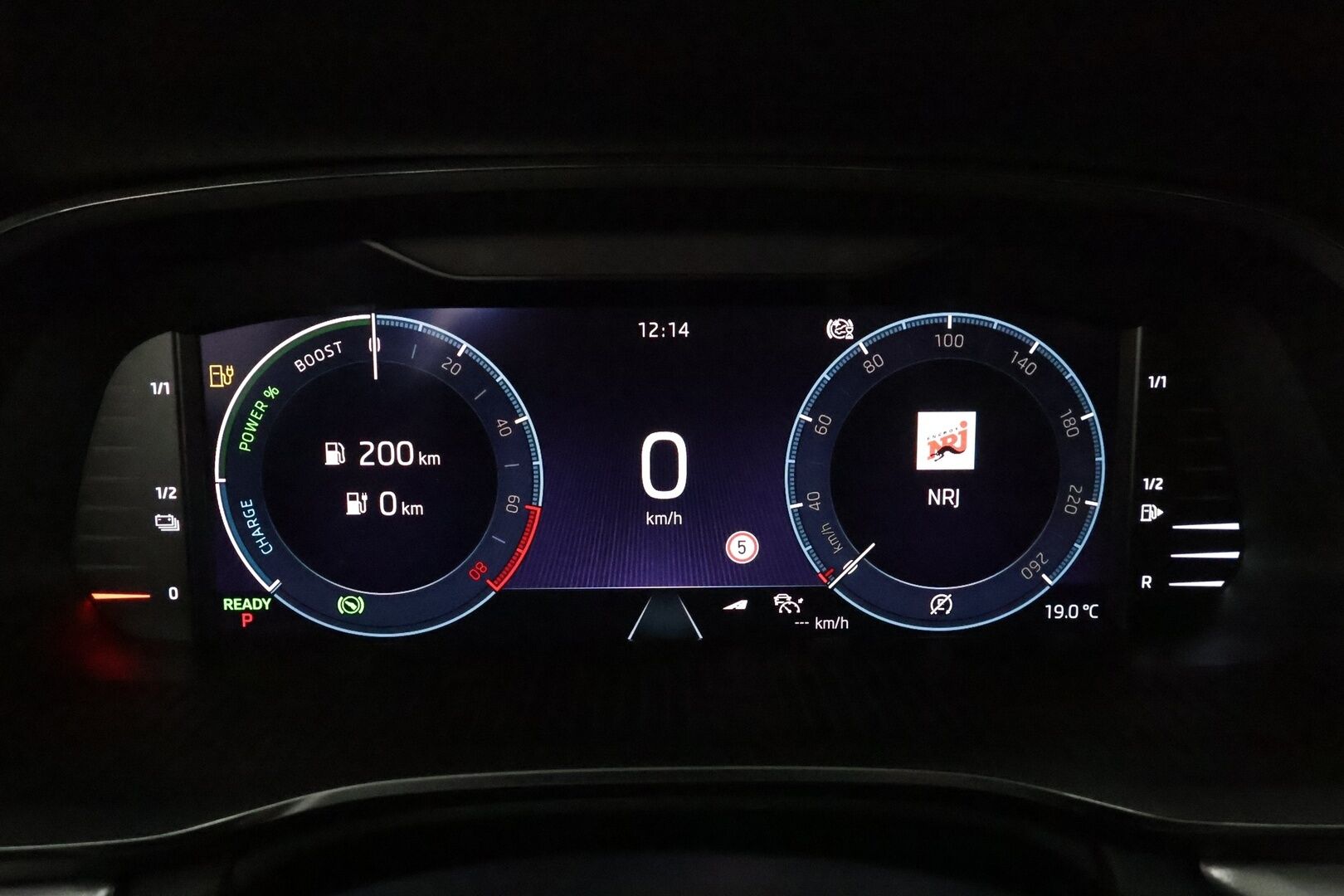 Skoda Octavia 2021 Combi 1,4 TSI PHEV Style iV DSG **Webasto / Adapt.Vakkari / Matrix-LED / P.kamera / Navi / Kaistavahti / Keyless** - 1-om Suomi-auto / 2x Latauskaapelit / Kahdet Renkaat / Merkkihuollettu!