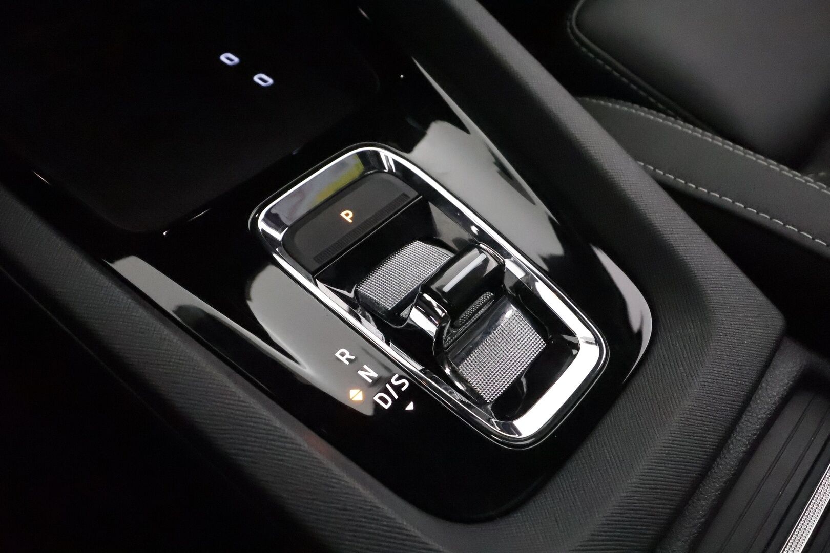 Skoda Octavia 2021 Combi 1,4 TSI PHEV RS iV DSG Autom **Panorama / Canton / ACC / Matrix-LED / P.Kamera / Hierovat Sporttipenkit Muistilla - 1-om Suomi-auto / Webasto / Lämmitettävä tuulilasi / Nahka-alcantra kojelauta / **HUIPPU KAMOILLA**