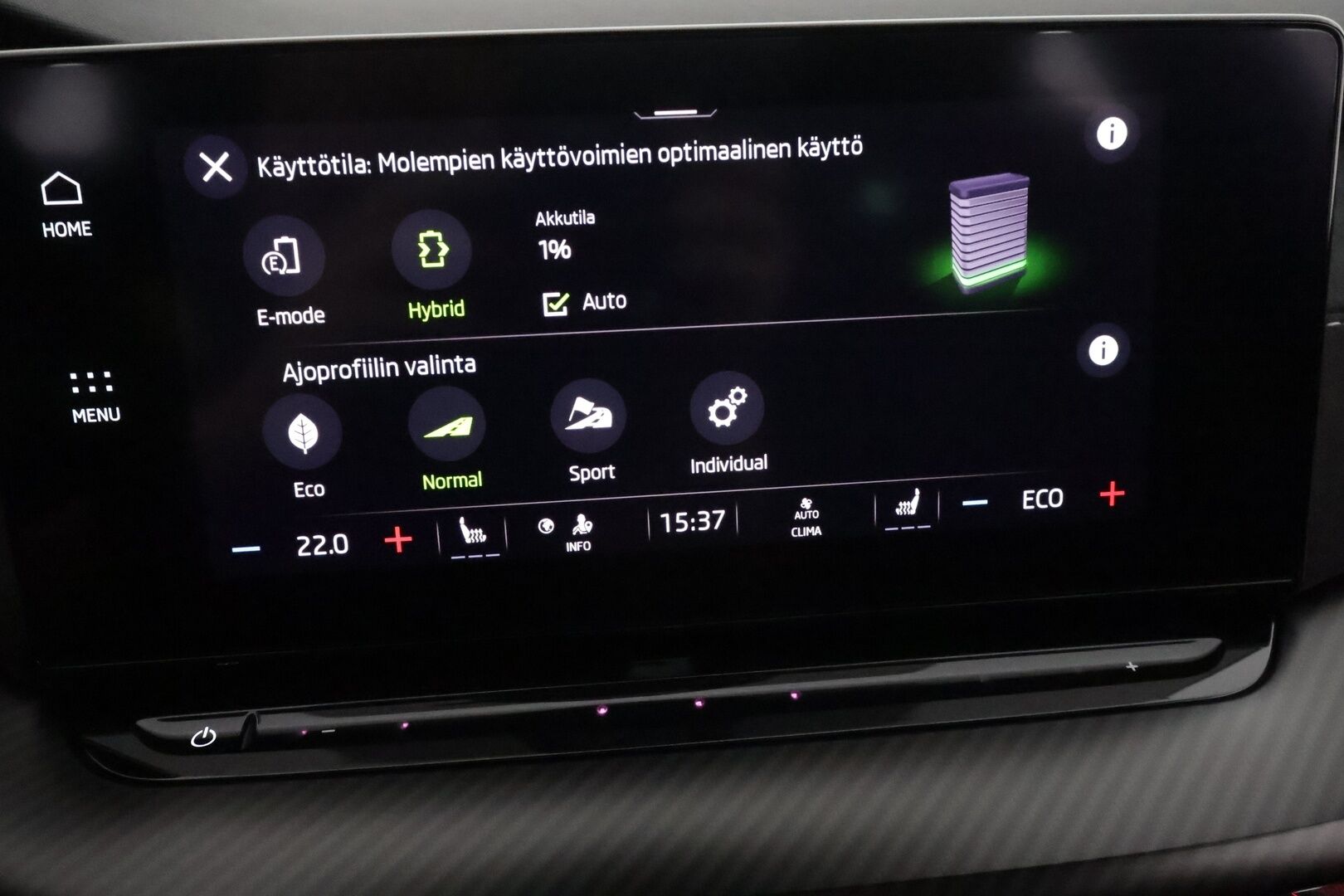 Skoda Octavia 2021 Combi 1,4 TSI PHEV RS iV DSG Autom **Panorama / Canton / ACC / Matrix-LED / P.Kamera / Hierovat Sporttipenkit Muistilla - 1-om Suomi-auto / Webasto / Lämmitettävä tuulilasi / Nahka-alcantra kojelauta / **HUIPPU KAMOILLA**