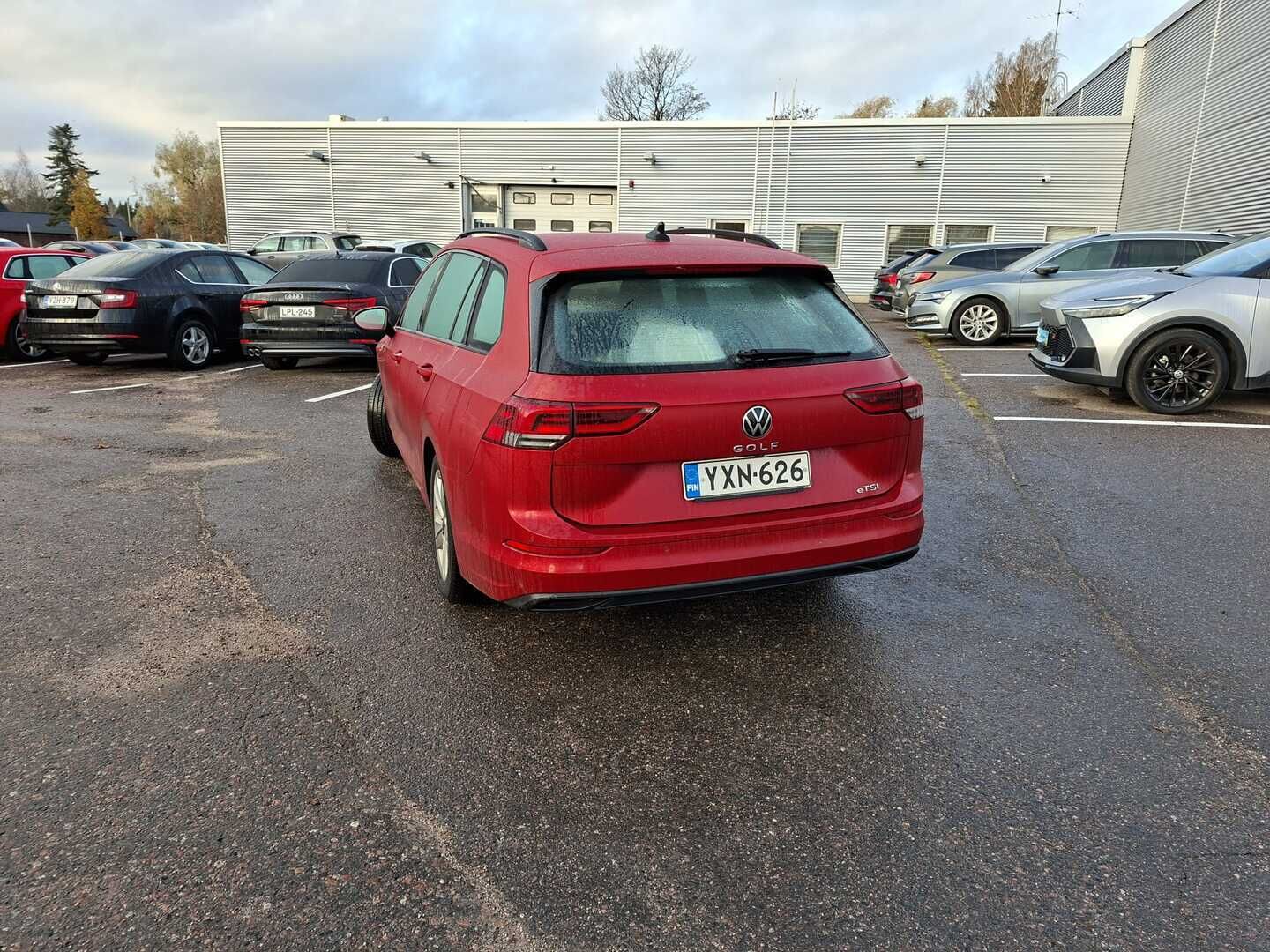 Volkswagen Golf 2021 Variant Comfort Business 1,5 eTSI 96 kW (MHEV) DSG-automaatti - | ACC | Webasto | 1-om Suomi-auto | Metalliväri | Hyvin huollettu | Kahdet renkaat vanteilla | - KORKO VAIN 3,99 %