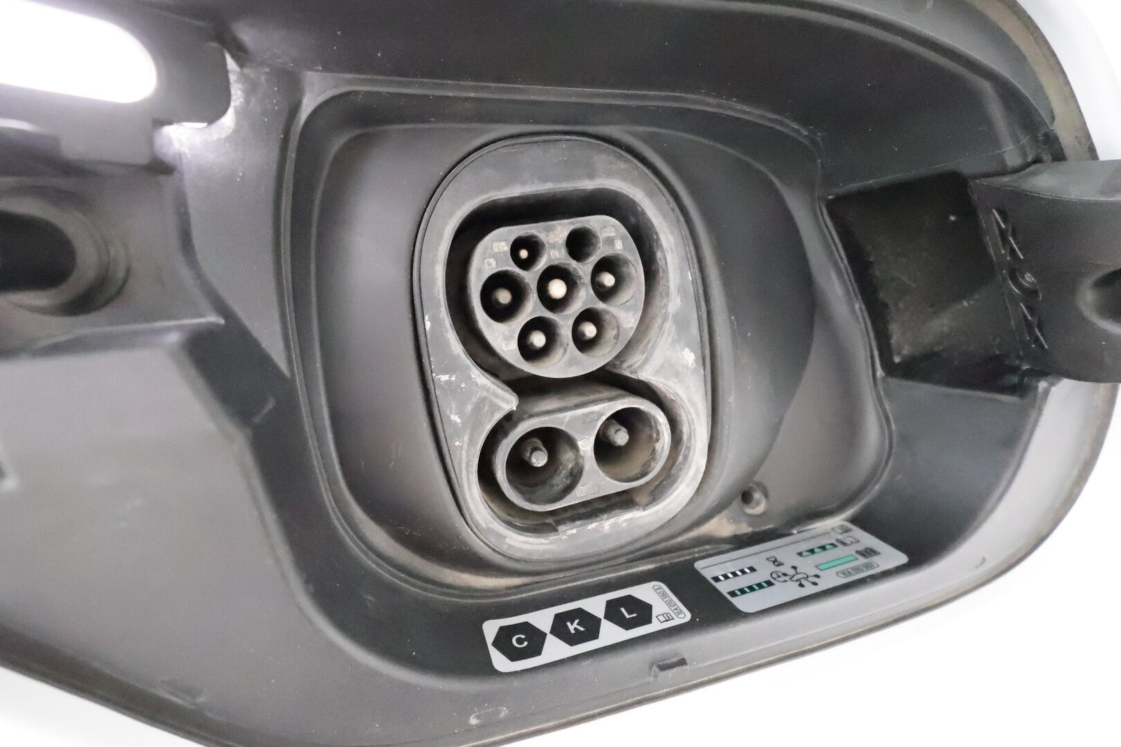 Volkswagen ID.3 2021 Pro Performance Business 150 kW **1.Om suomi-auto / Lämpöpumppu / Adapt.Vakkari / Matrix-LED / P. Kamera / Navi** - Akku kuntotarkistettu! / Digimittaristo / Kaistavahti / KeylessGO / 2x Renkaat /