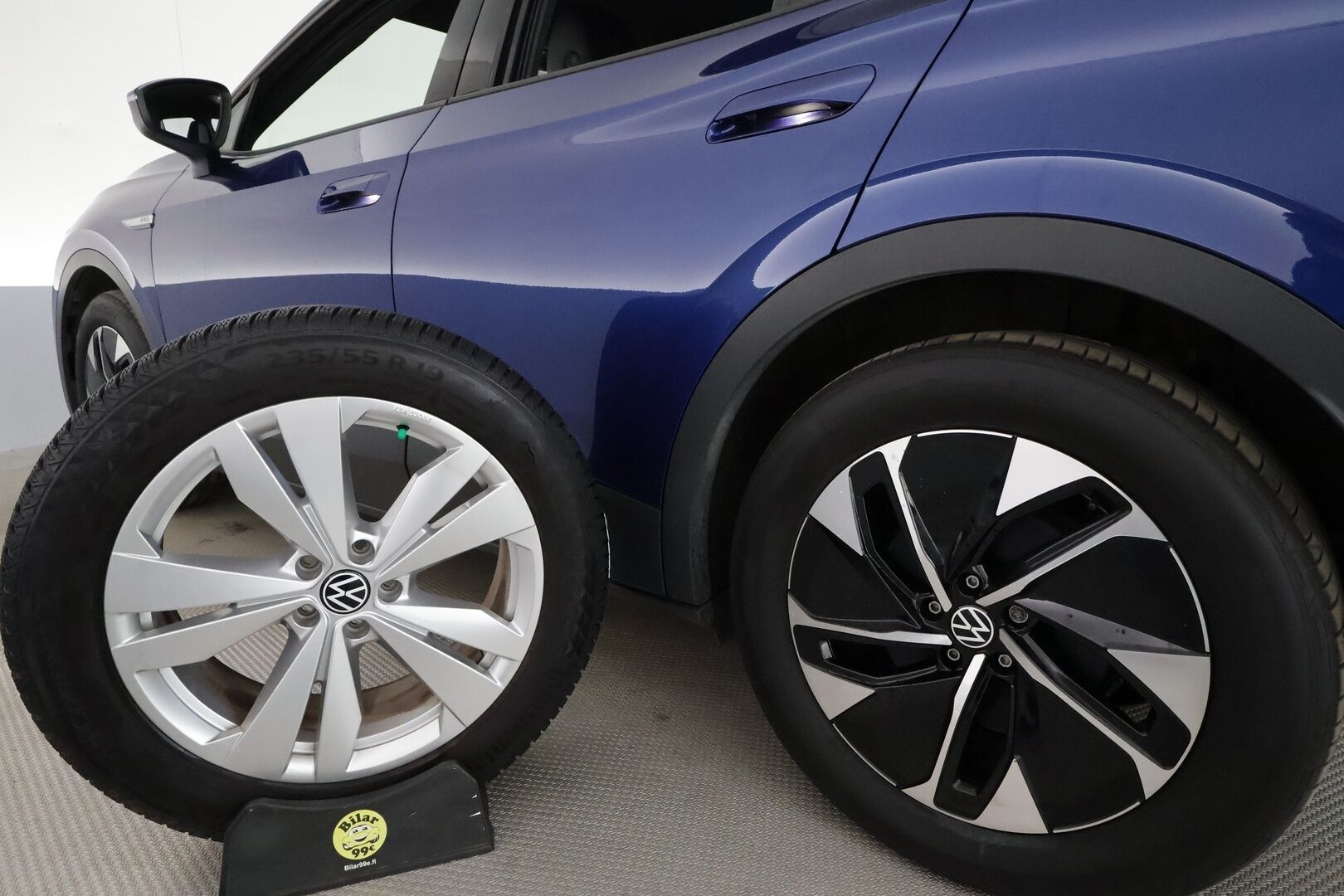 Volkswagen ID.4 2021 Pro Performance 77kWh, 150kW *ACC / P.kamera / ILP / IQ.Light / Navi / KeylessGo* - 1.Om Suomi-auto / Kahdet renkaat aluvanteilla / Merkkihuollettu