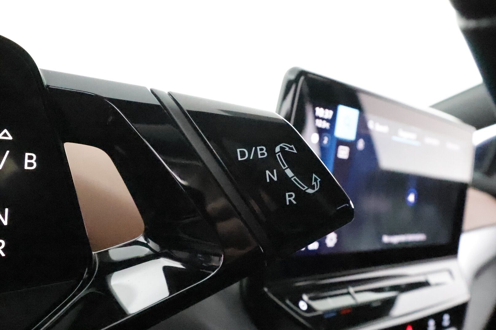 Volkswagen ID.4 2021 Pro Performance 77kWh, 150kW *ACC / P.kamera / ILP / IQ.Light / Navi / KeylessGo* - 1.Om Suomi-auto / Kahdet renkaat aluvanteilla / Merkkihuollettu