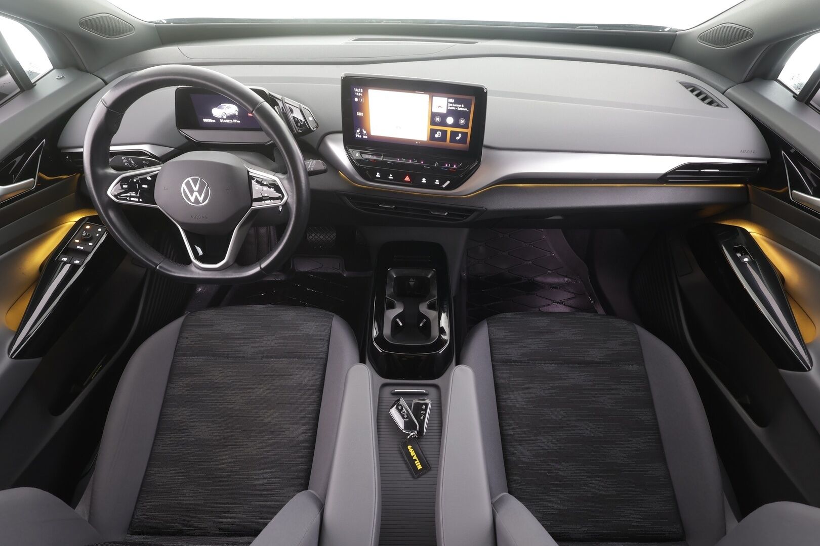Volkswagen ID.4 2022 Pure City 109 kW, akku 52 kWh - | ACC | ILP | LED | P.Kamera | Ratinlämmitys | Apple&Android | 1.Om Suomi-auto | Kahdet Renkaat |
