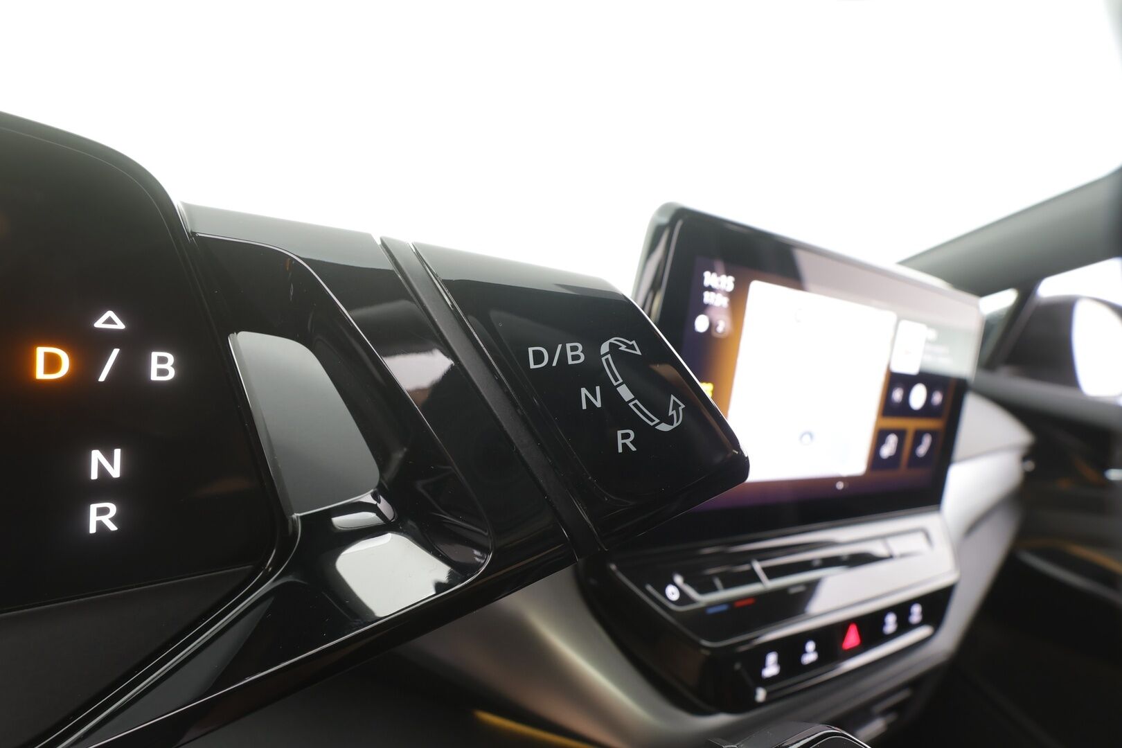 Volkswagen ID.4 2022 Pure City 109 kW, akku 52 kWh - | ACC | ILP | LED | P.Kamera | Ratinlämmitys | Apple&Android | 1.Om Suomi-auto | Kahdet Renkaat |